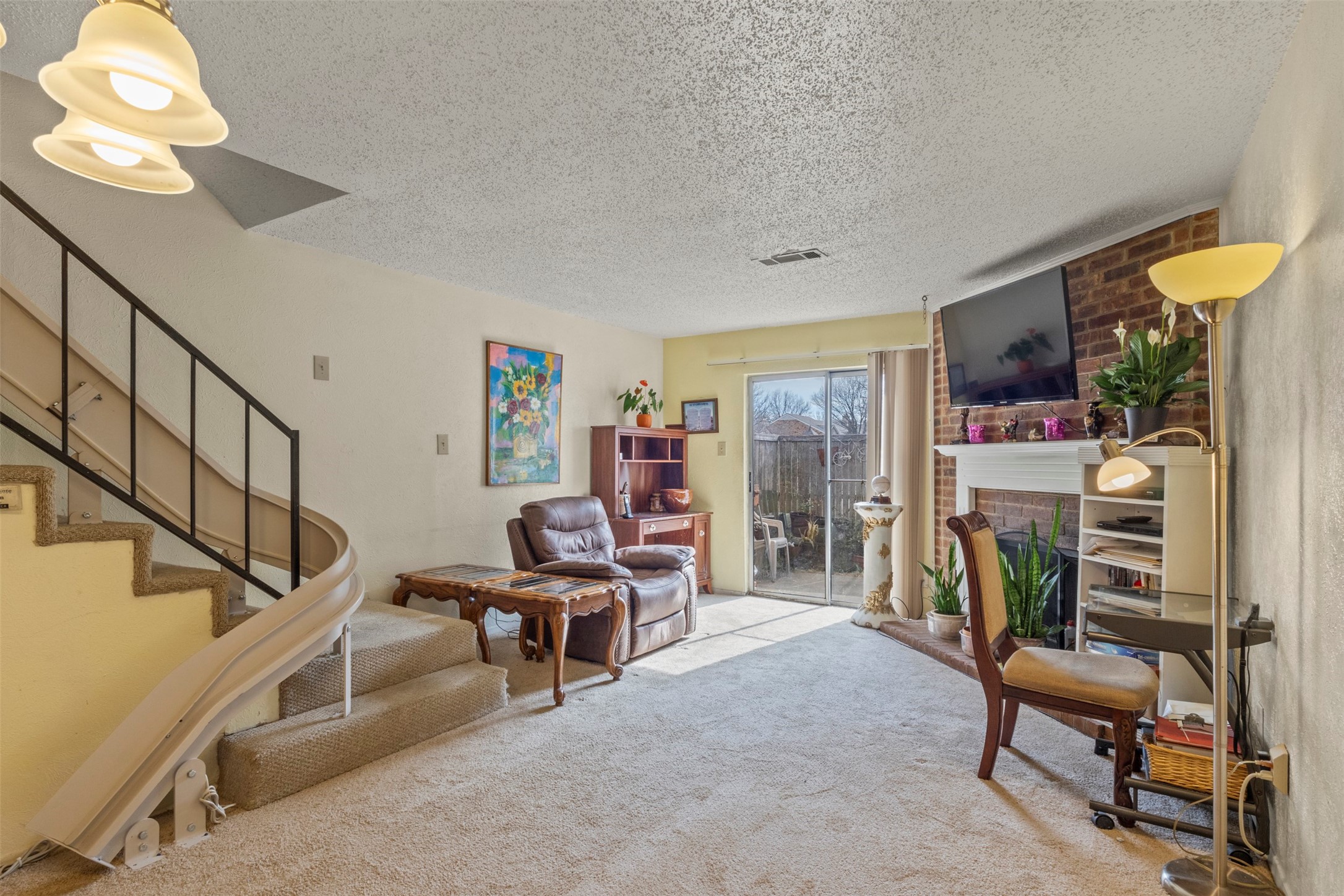 621 Carriagehouse Lane Garland TX 75040