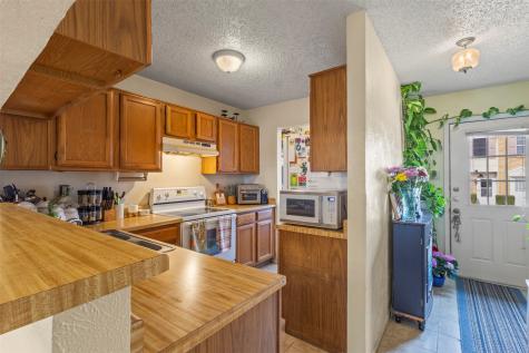 621 Carriagehouse Lane Garland TX 75040