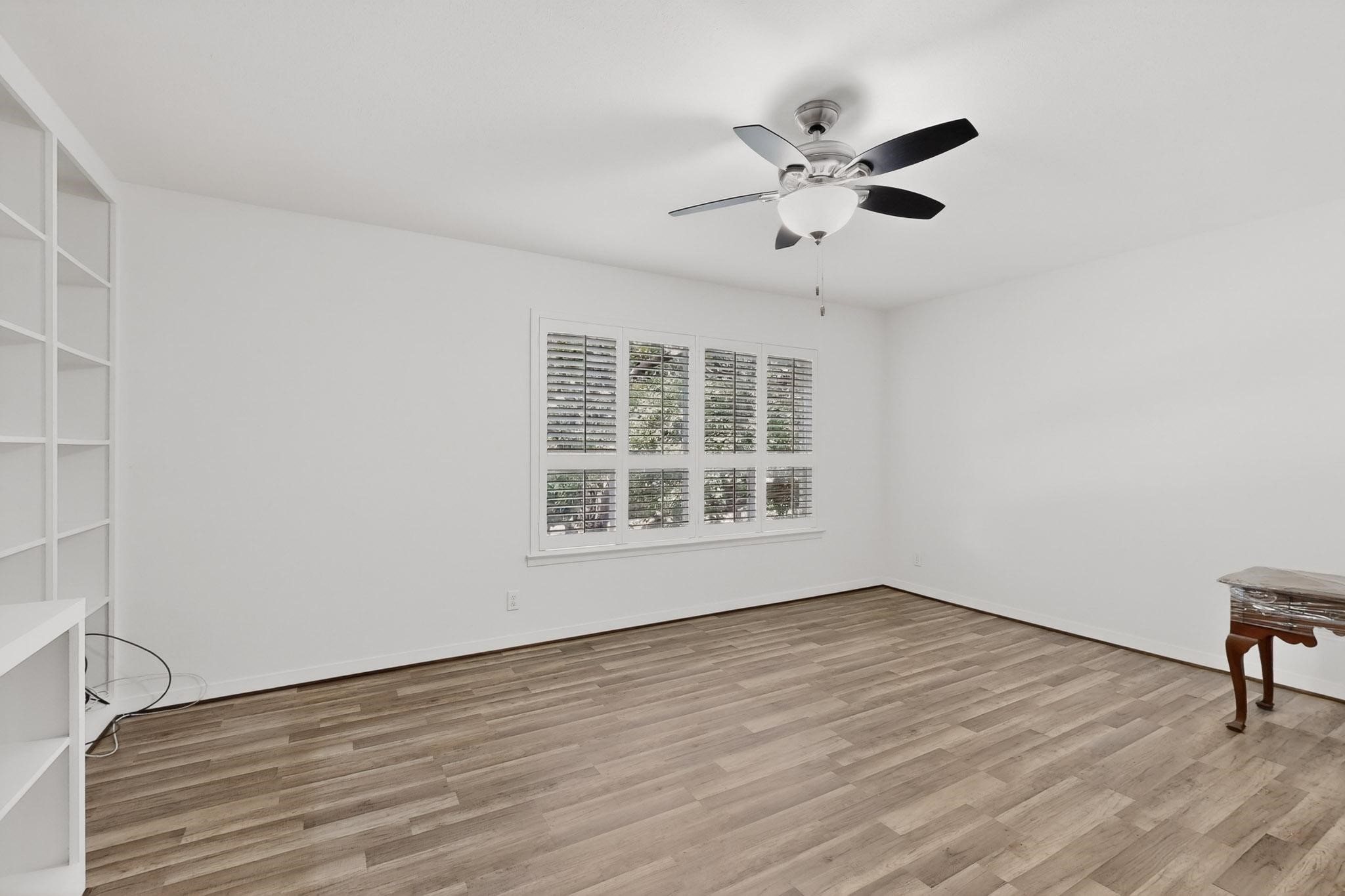 7506 W Northwest Highway Dallas TX 75225