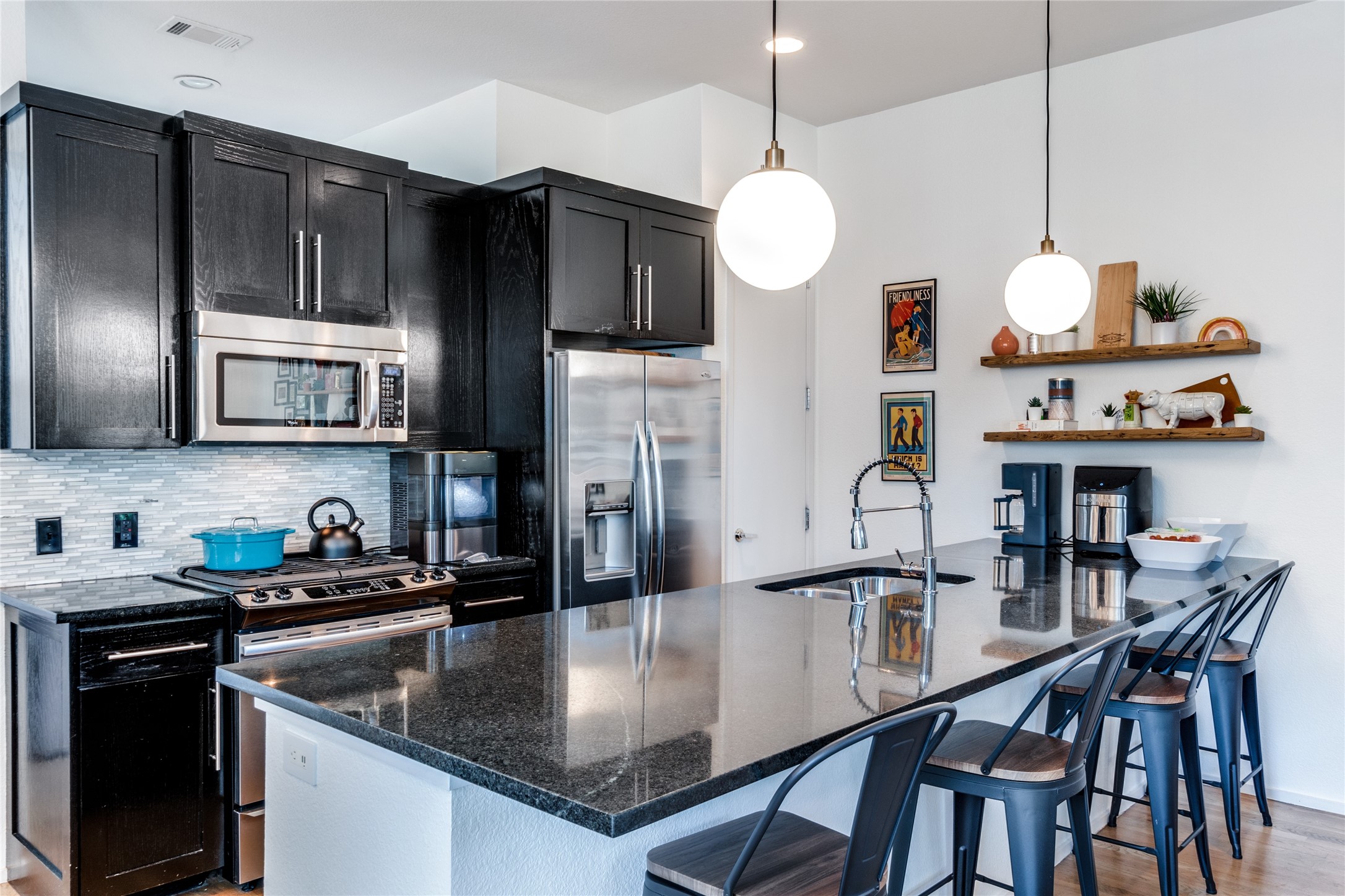 5807 Hudson Street Dallas TX 75206