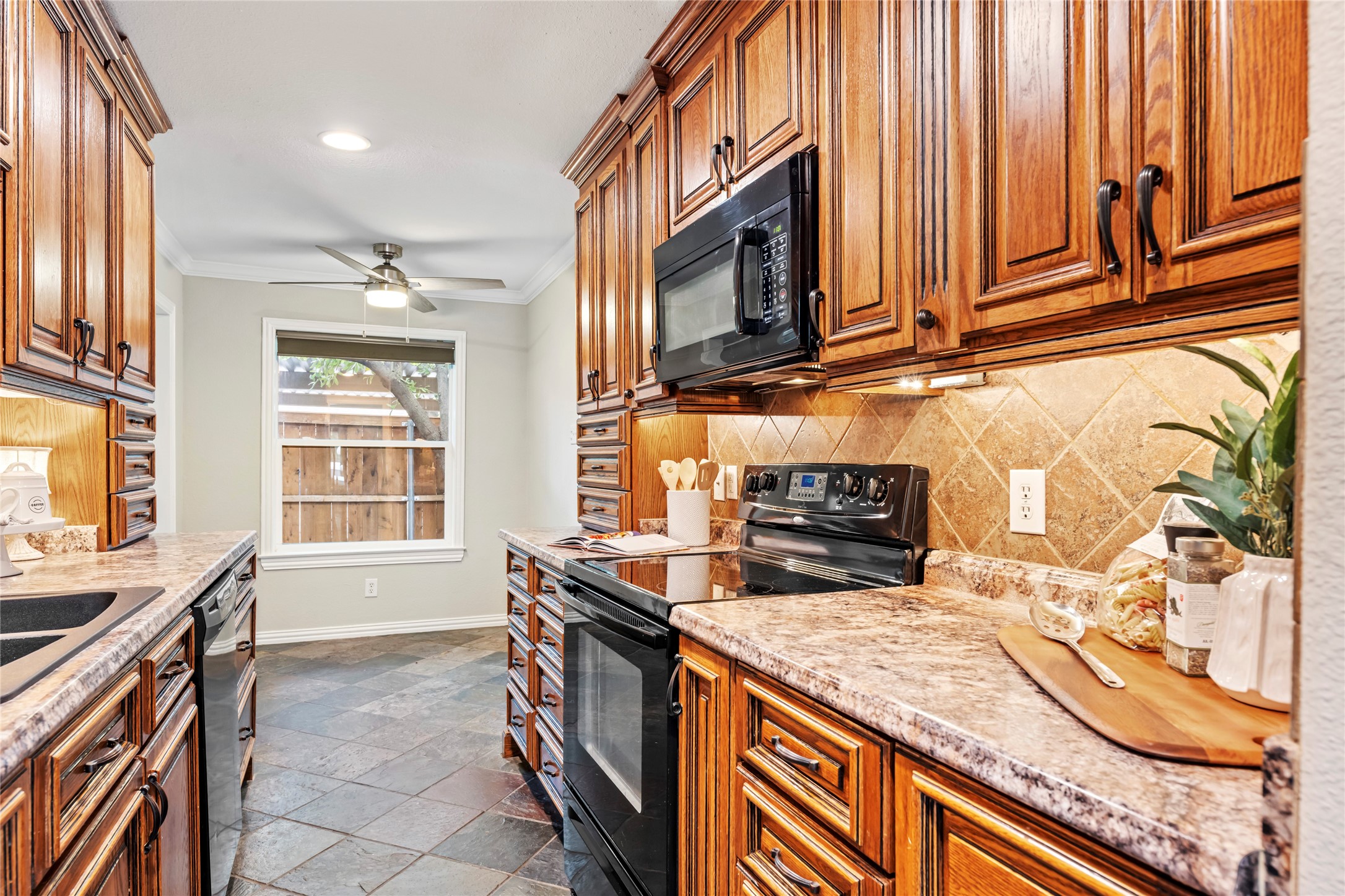 13571 Waterfall Way Dallas TX 75240