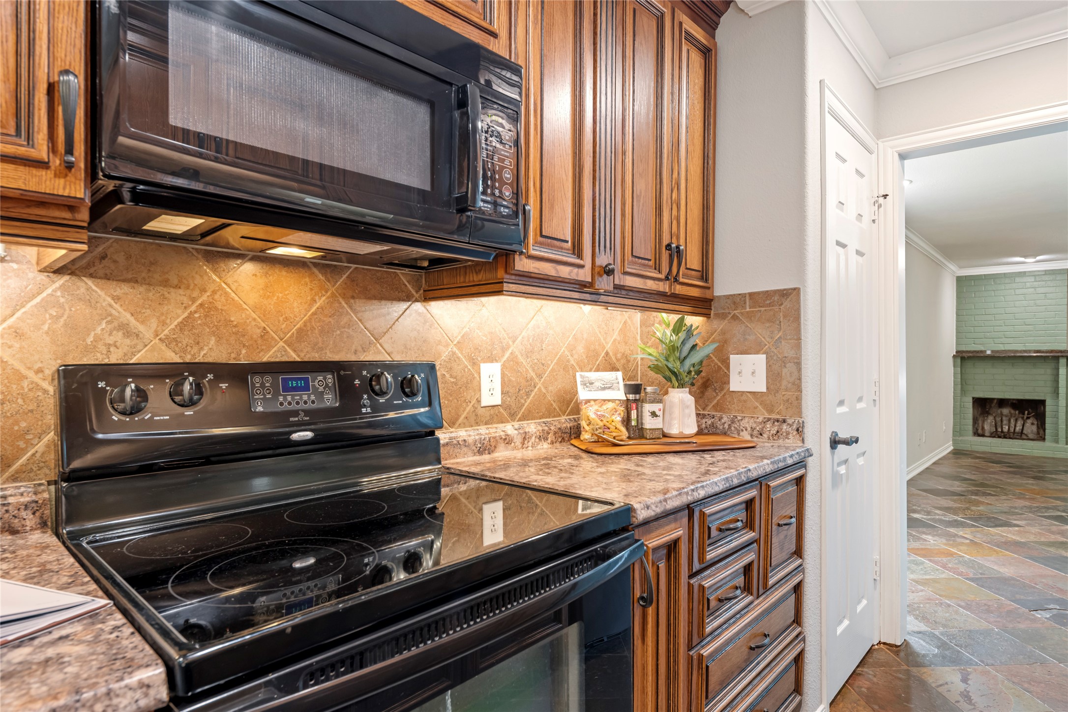 13571 Waterfall Way Dallas TX 75240