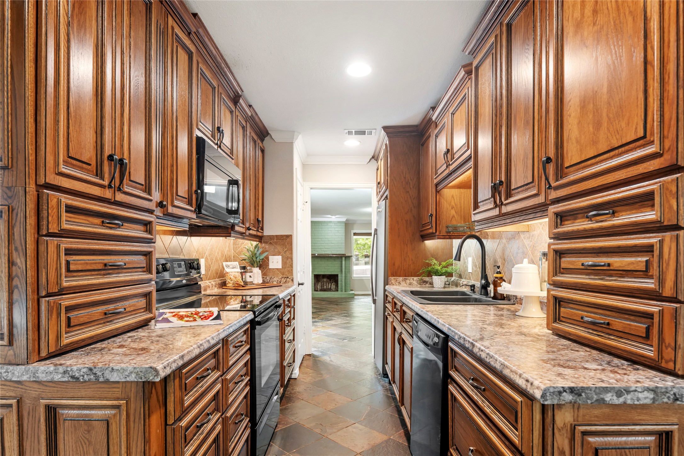 13571 Waterfall Way Dallas TX 75240
