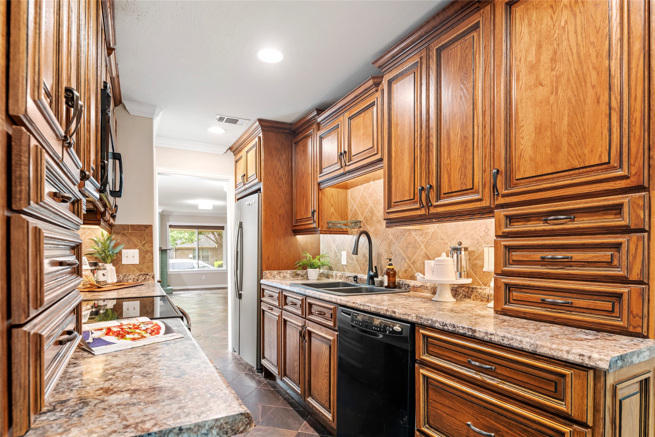 13571 Waterfall Way Dallas TX 75240