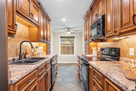 13571 Waterfall Way Dallas TX 75240