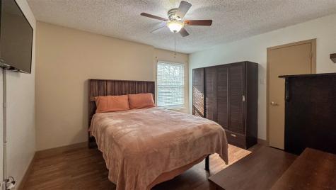 5335 Bent Tree Forest Drive Dallas TX 75248