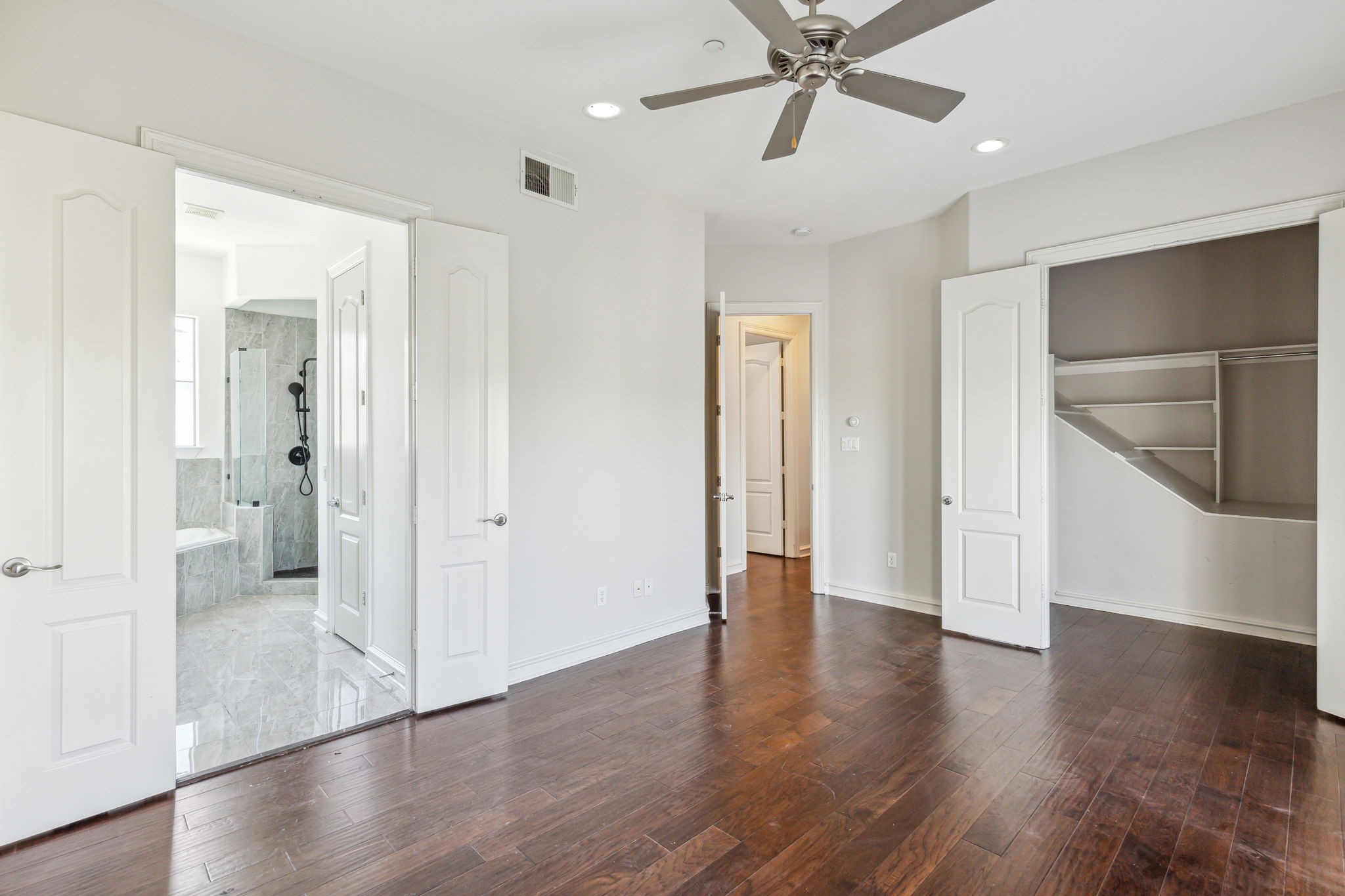 2100 N Fitzhugh Avenue Dallas TX 75204