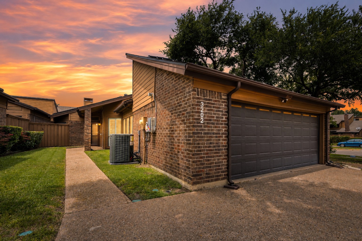 3202 Silent Oak Farmers Branch TX 75234