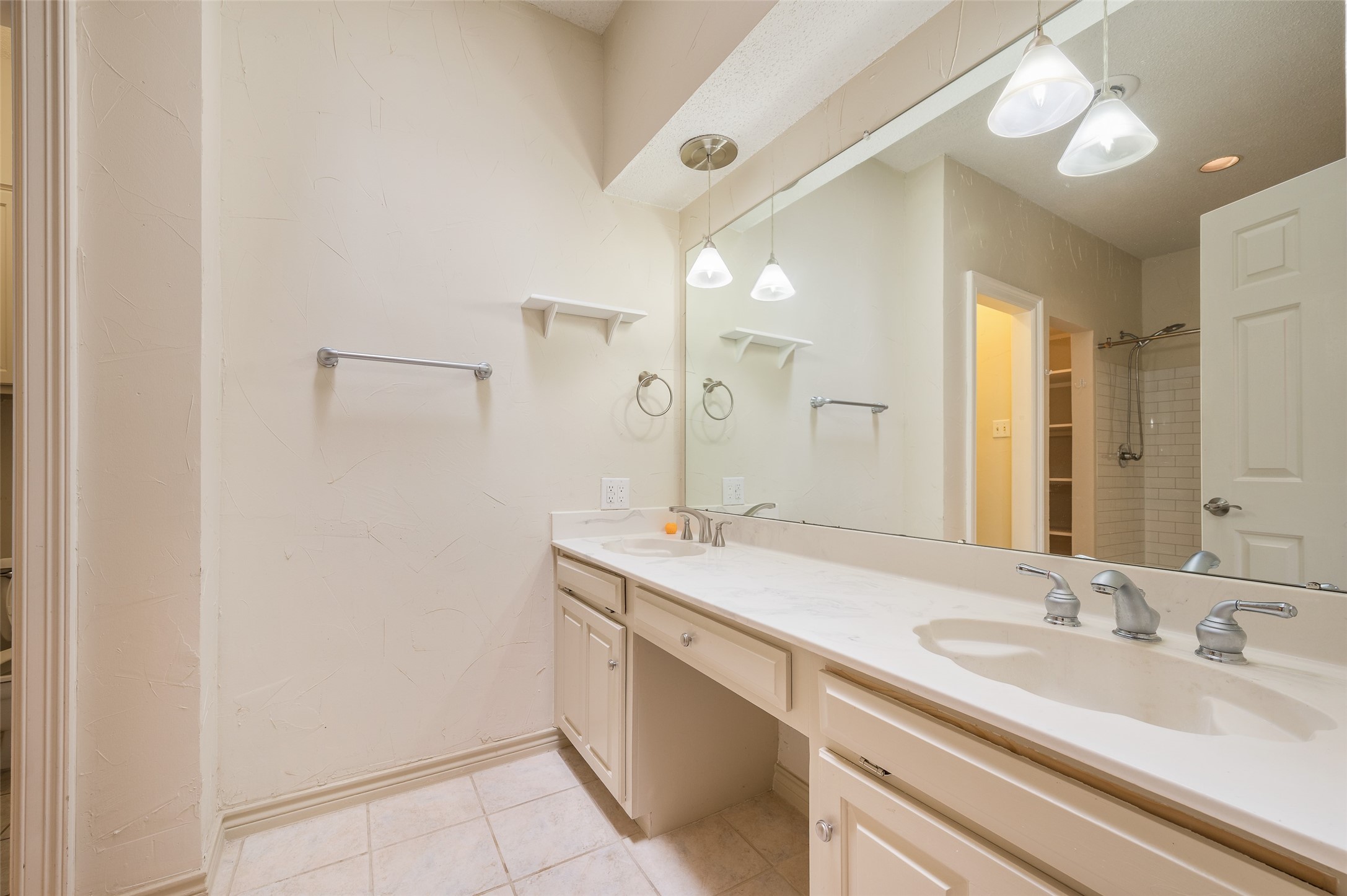 3202 Silent Oak Farmers Branch TX 75234