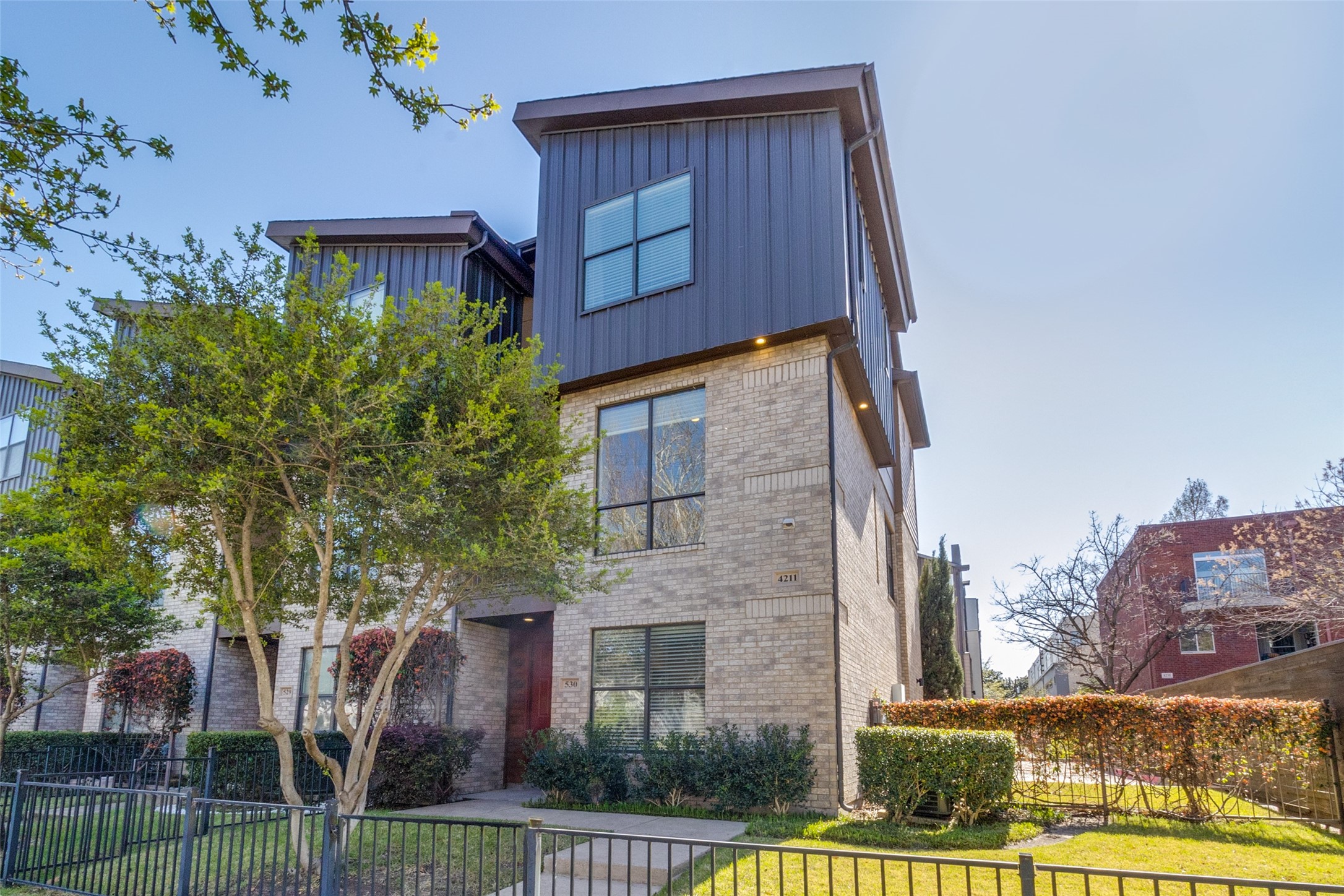 4211 Rawlins Street Dallas TX 75219