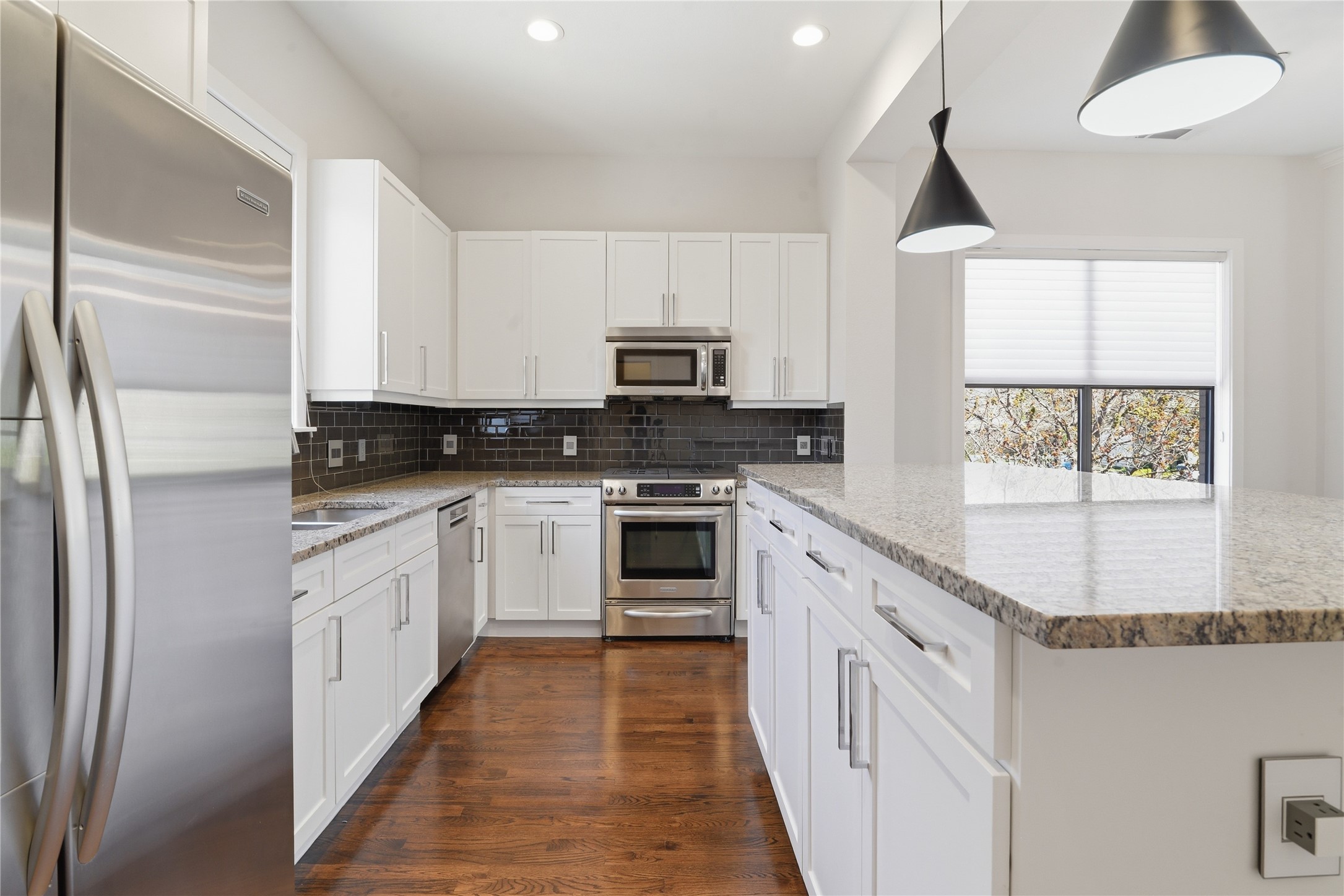4211 Rawlins Street Dallas TX 75219