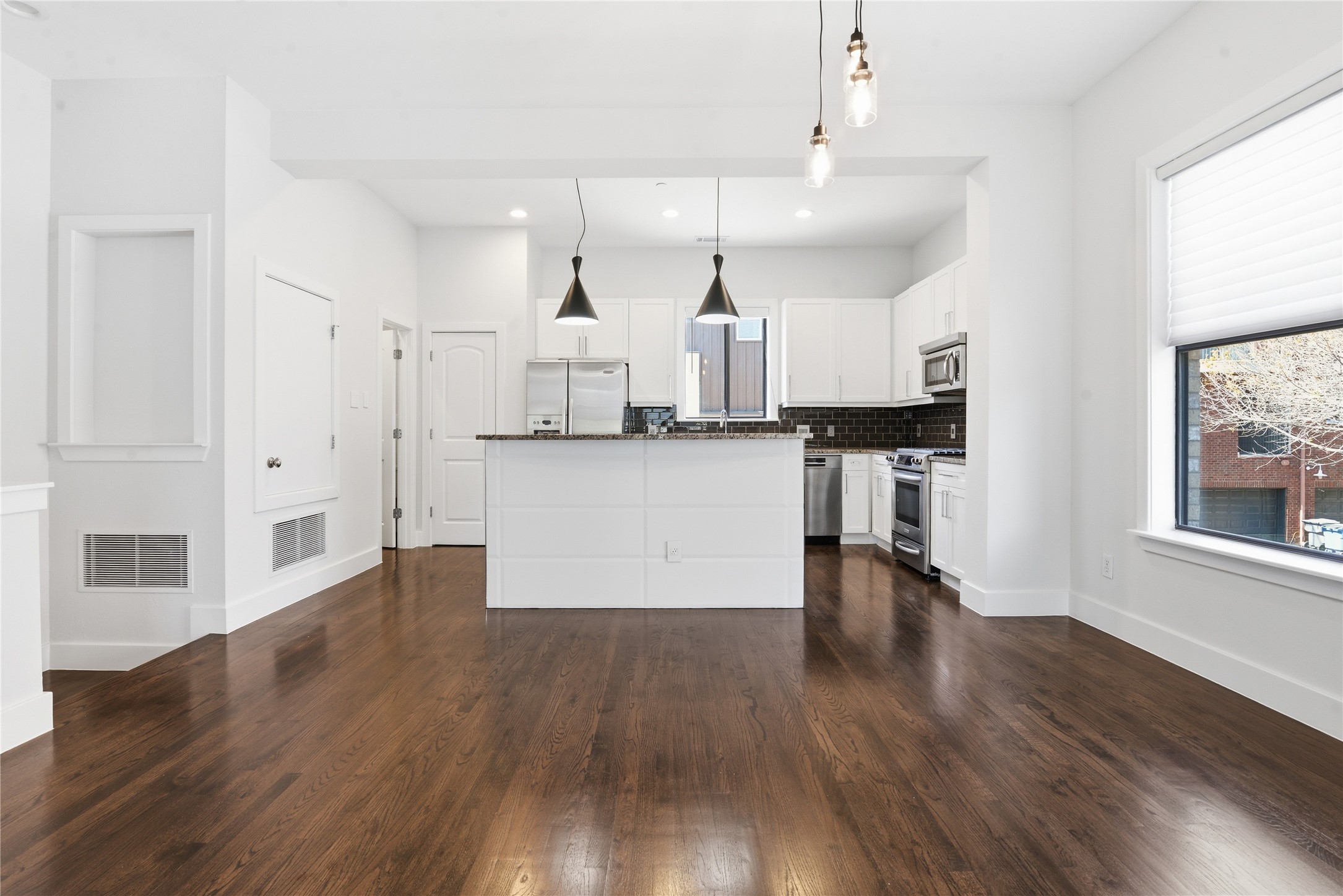 4211 Rawlins Street Dallas TX 75219