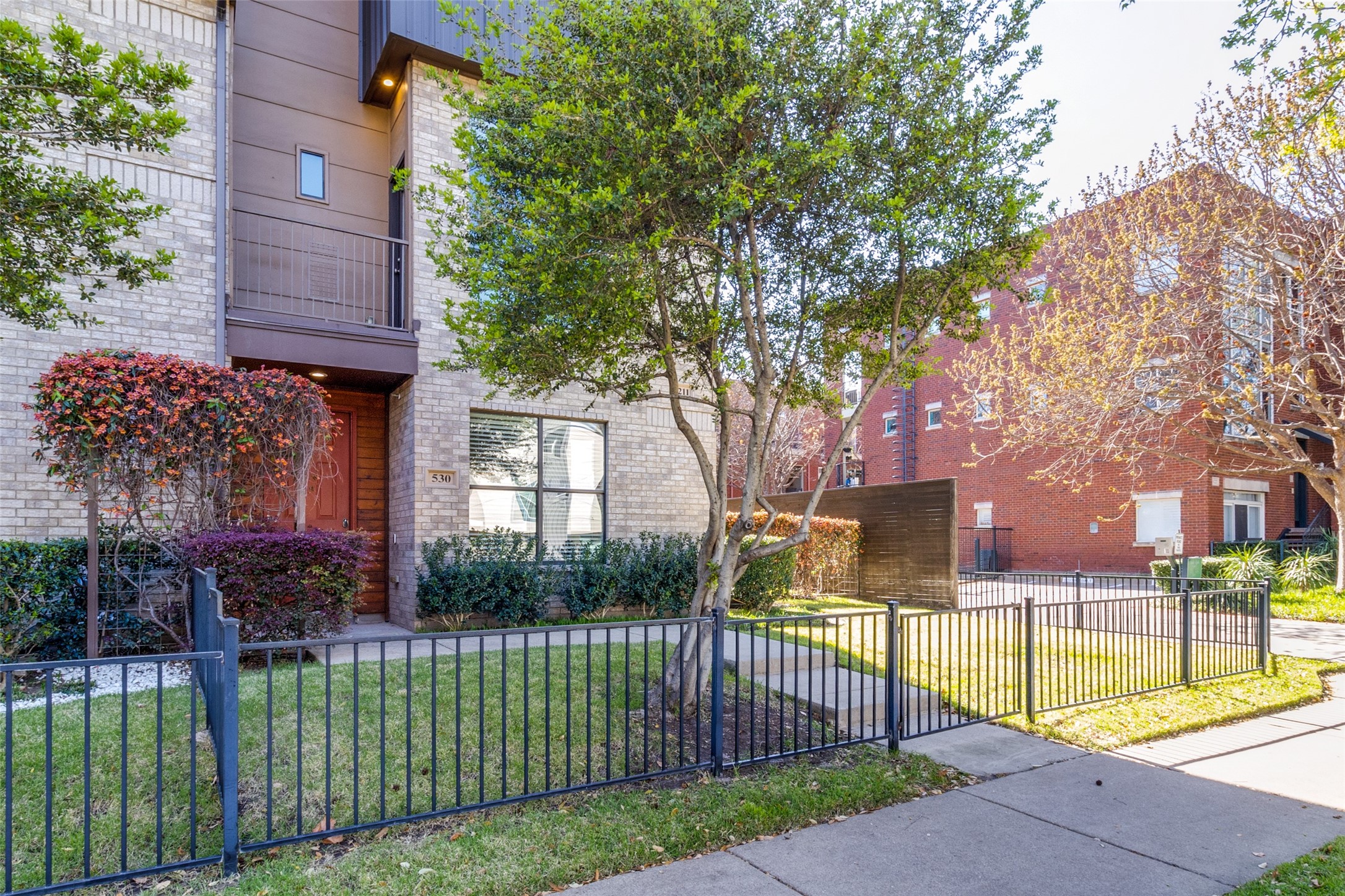 4211 Rawlins Street Dallas TX 75219
