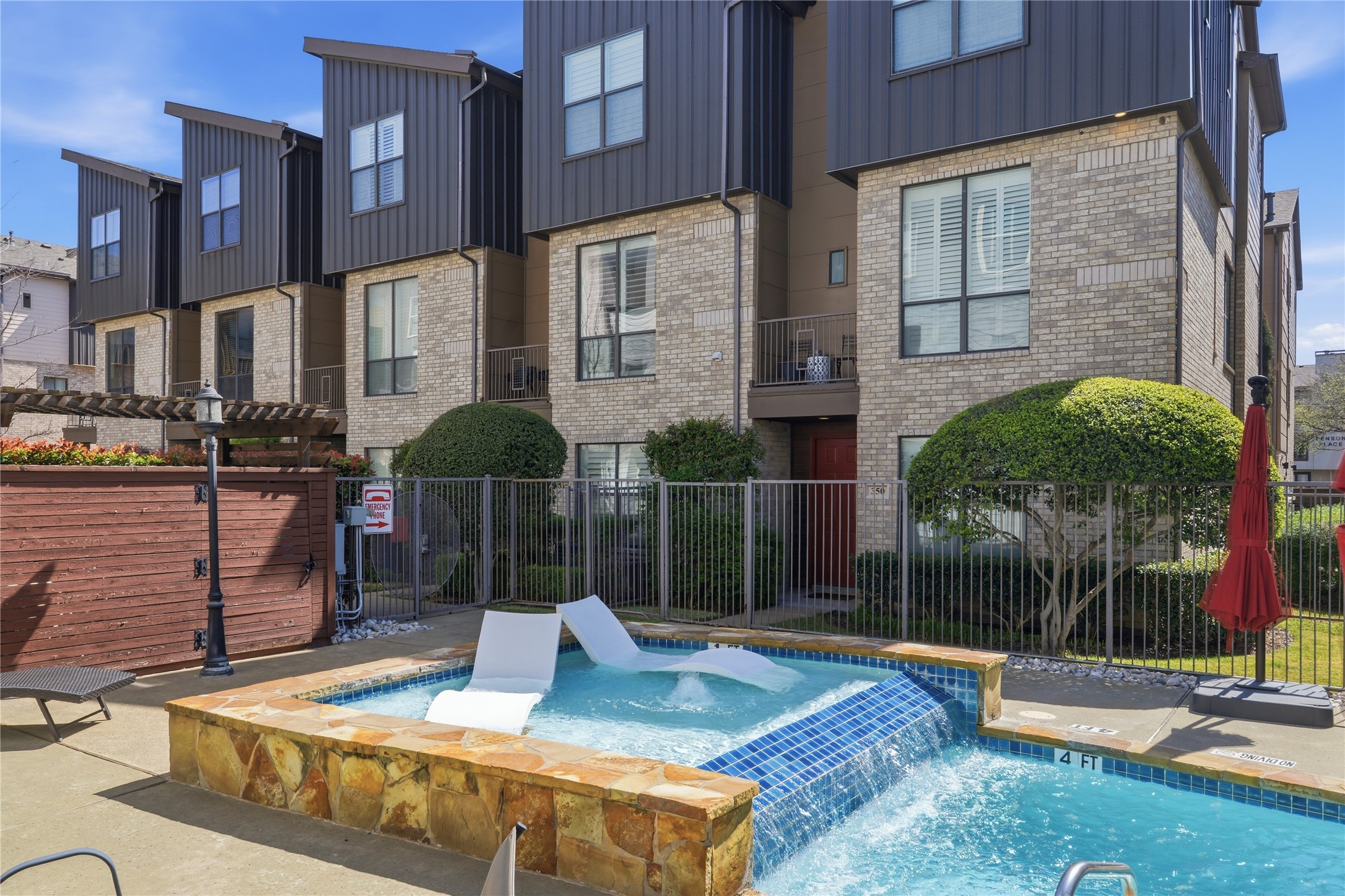 4211 Rawlins Street Dallas TX 75219