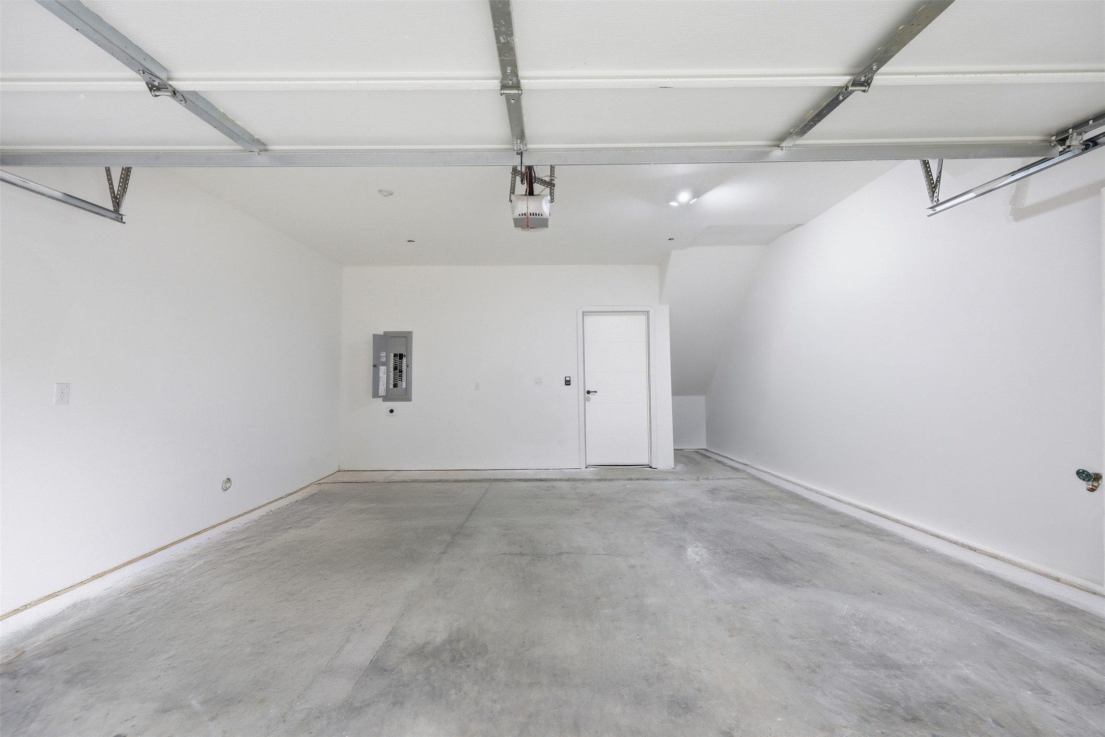 1920 Caddo Street Dallas TX 75204