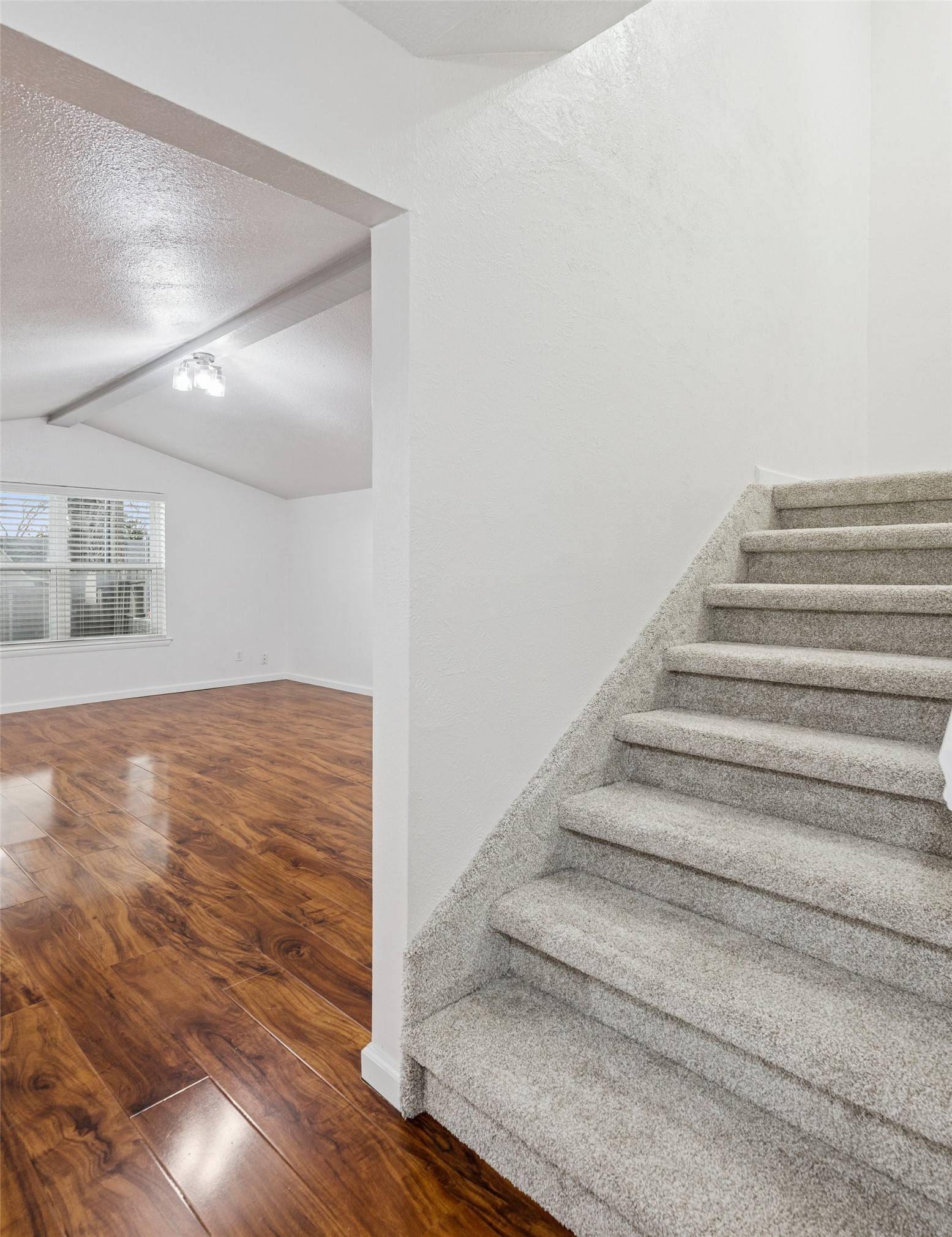930 Shady Creek Lane Bedford TX 76021