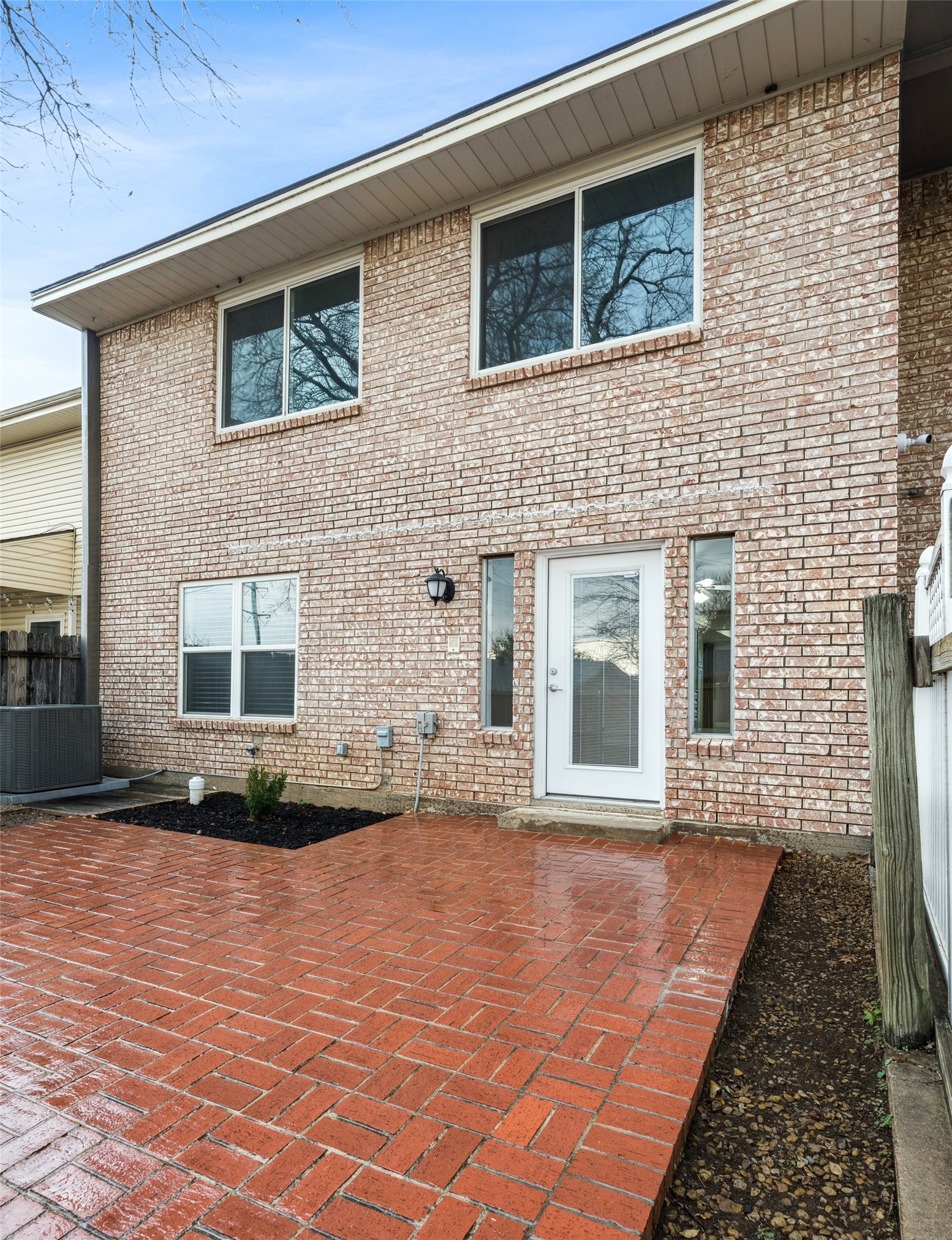 930 Shady Creek Lane Bedford TX 76021