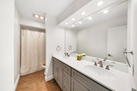 9810 Amberton Parkway Dallas TX 75243