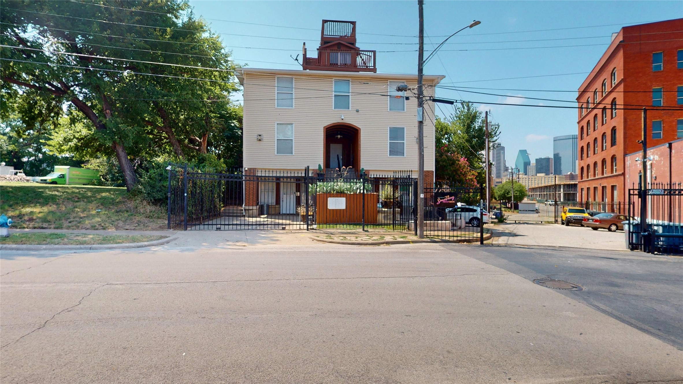 1529 Sullivan Drive Dallas TX 75215