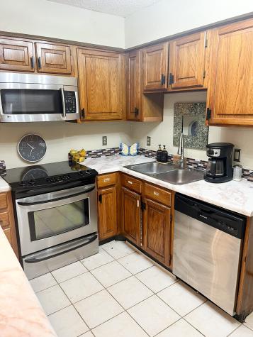 13217 Emily Road Dallas TX 75240