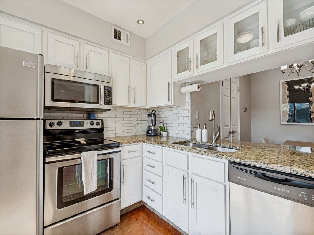 5626 Preston Oaks Road Dallas TX 75254