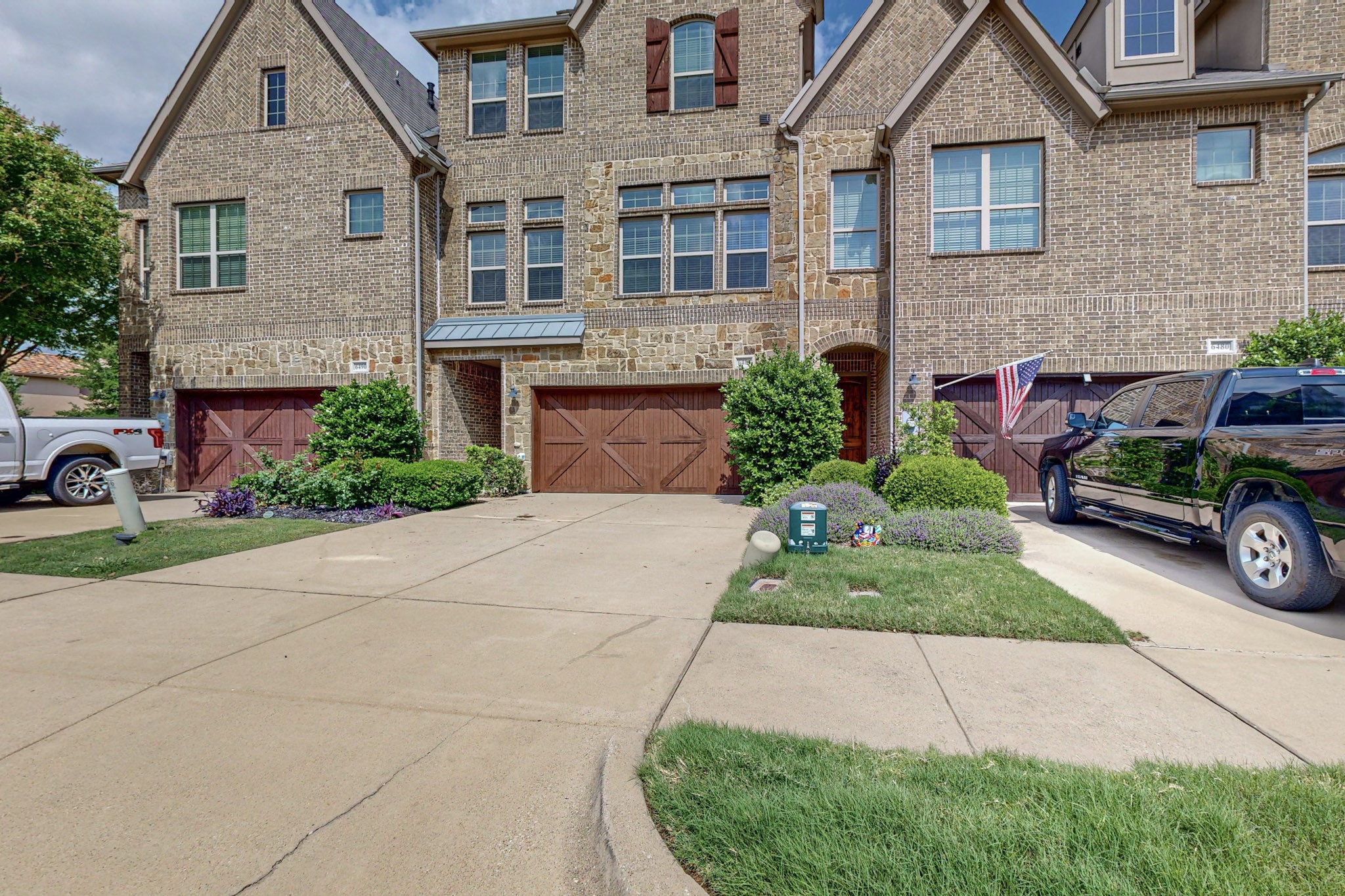 6484 Naples Drive Irving TX 75039
