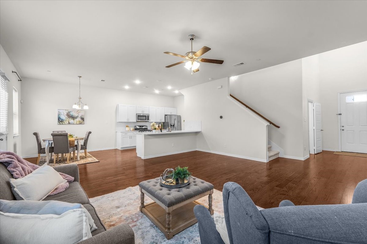 2000 Bethlehem Street Irving TX 75061
