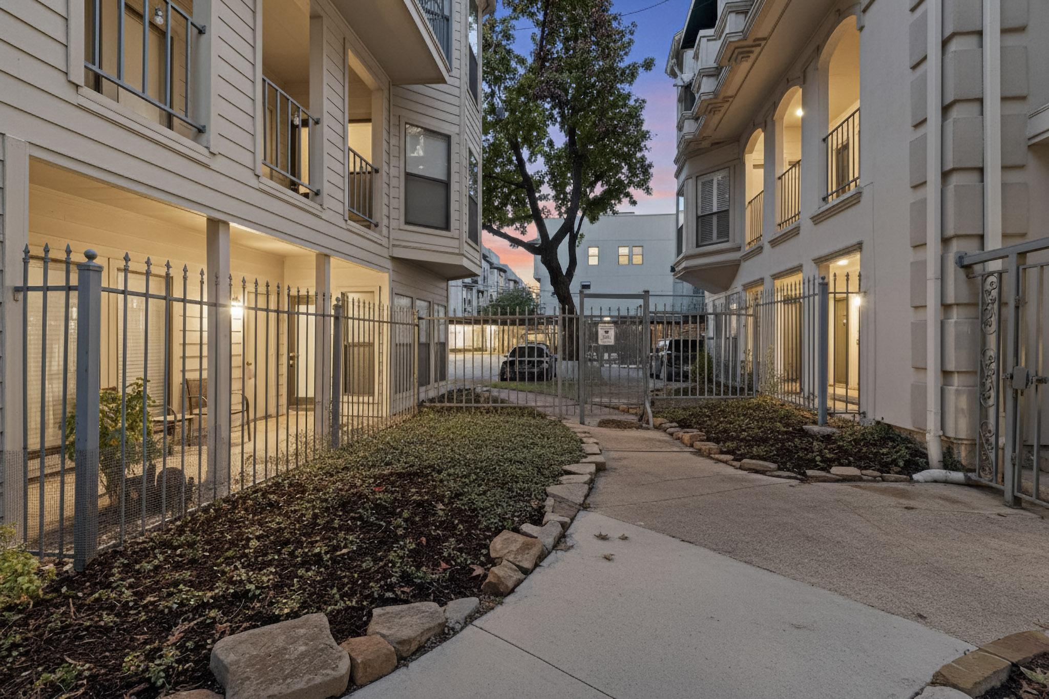 3105 San Jacinto Street Dallas TX 75204