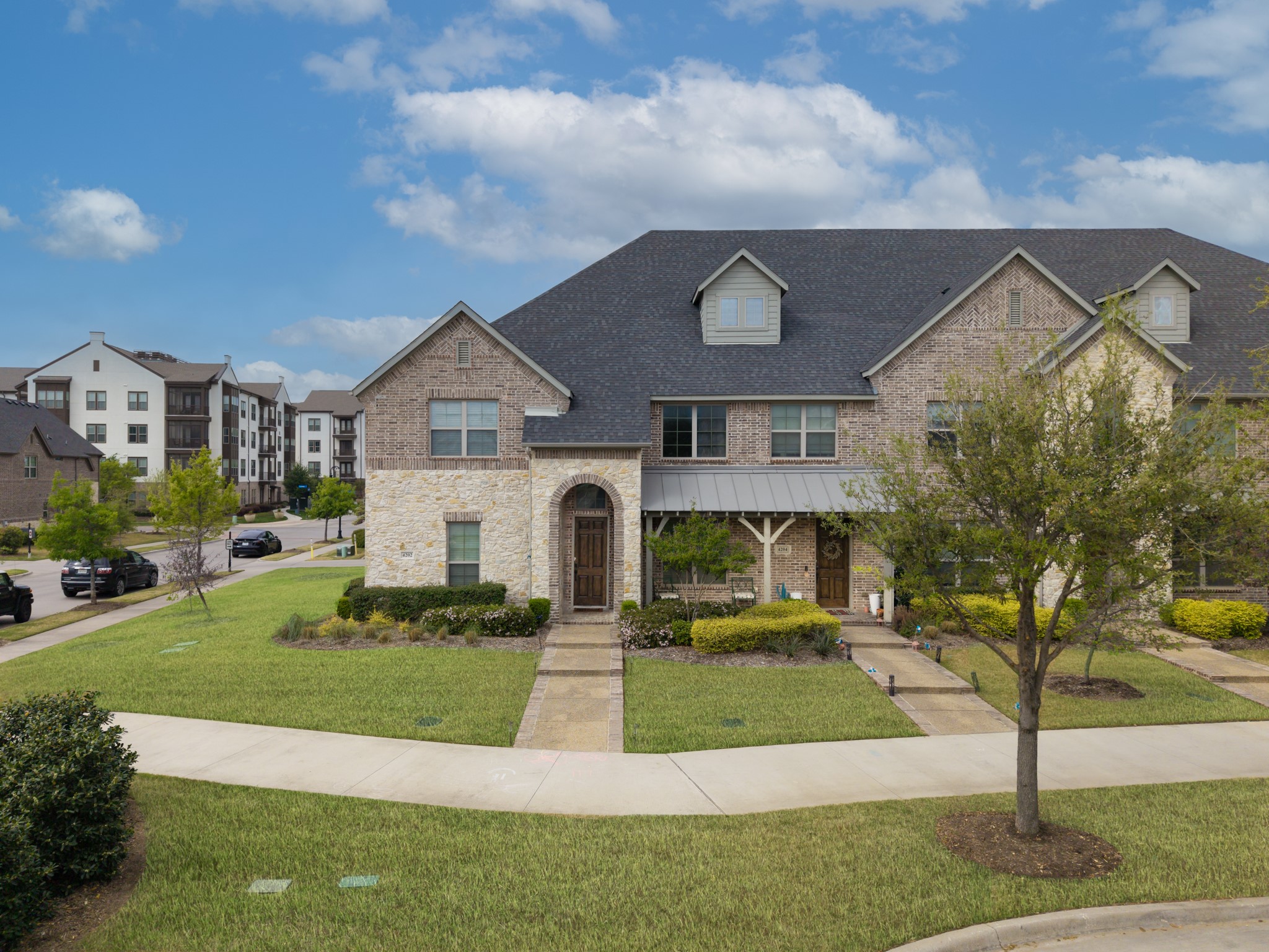 4202 Cascade Sky Drive Arlington TX 76005