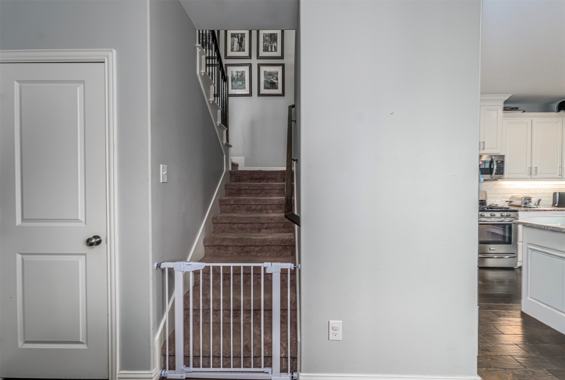 4202 Cascade Sky Drive Arlington TX 76005
