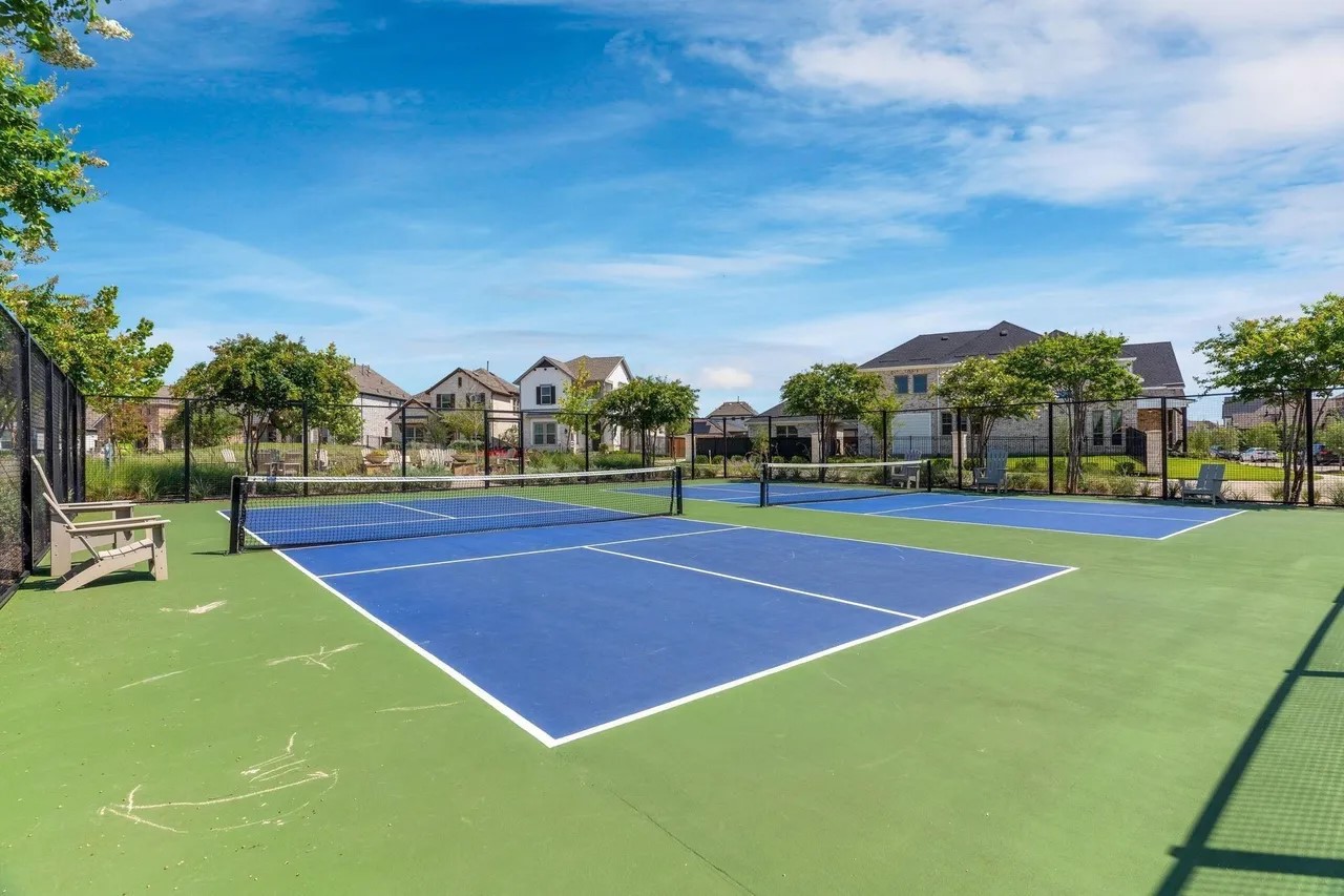 4202 Cascade Sky Drive Arlington TX 76005