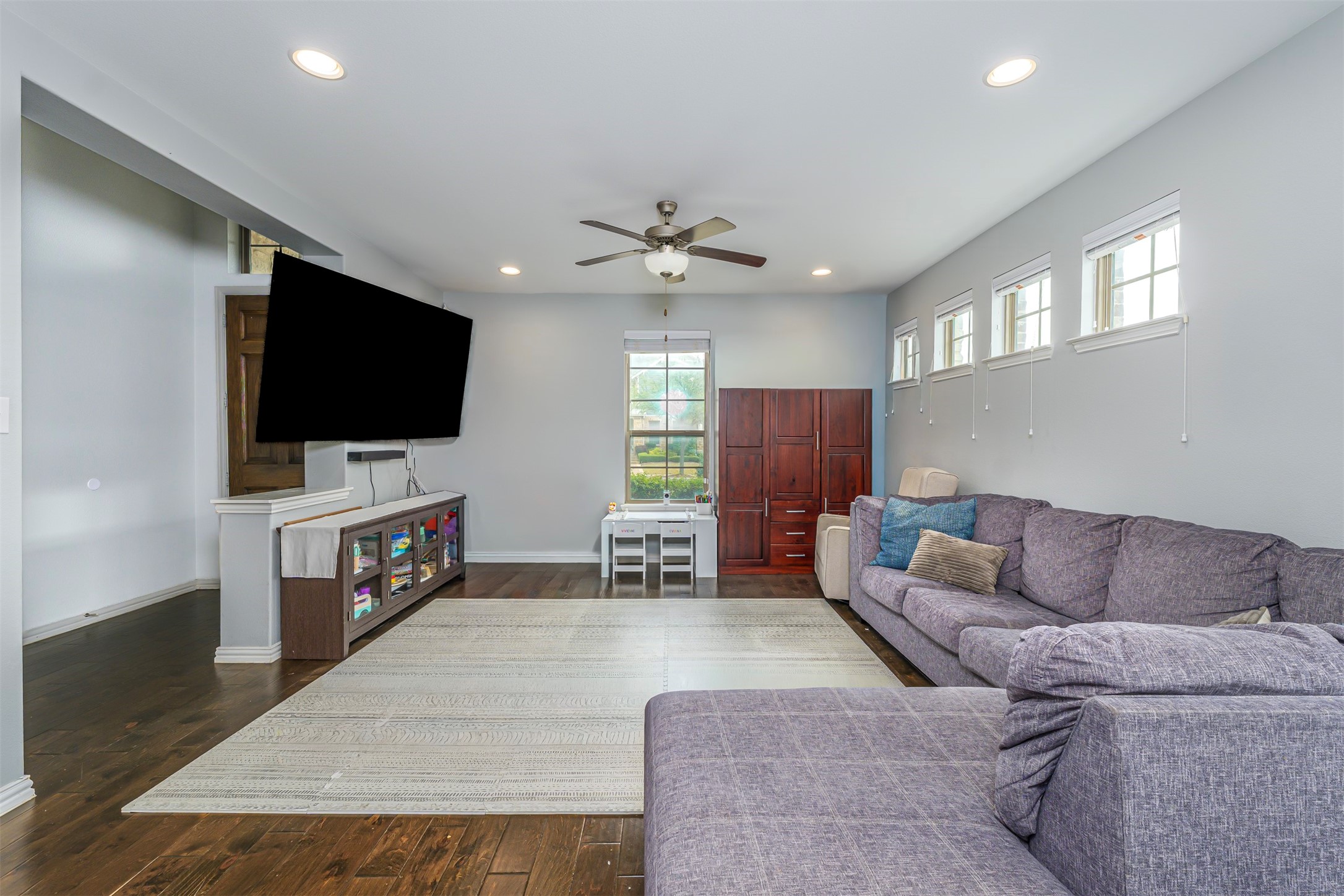 4202 Cascade Sky Drive Arlington TX 76005