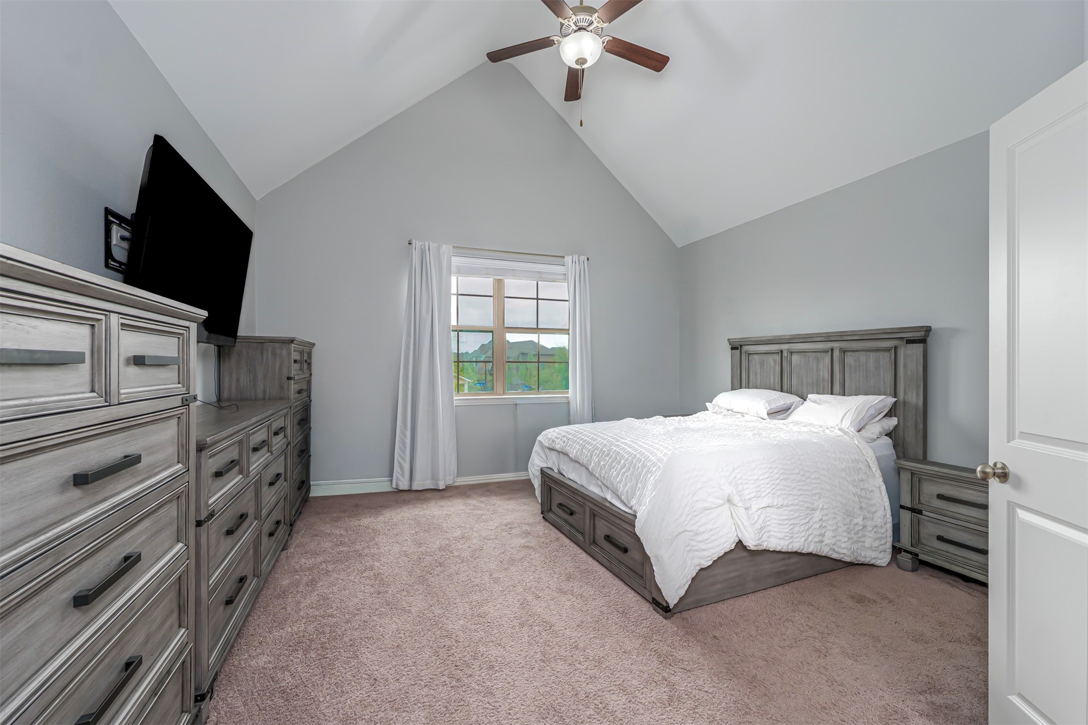 4202 Cascade Sky Drive Arlington TX 76005