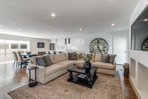 5907 Lindell Avenue Dallas TX 75206
