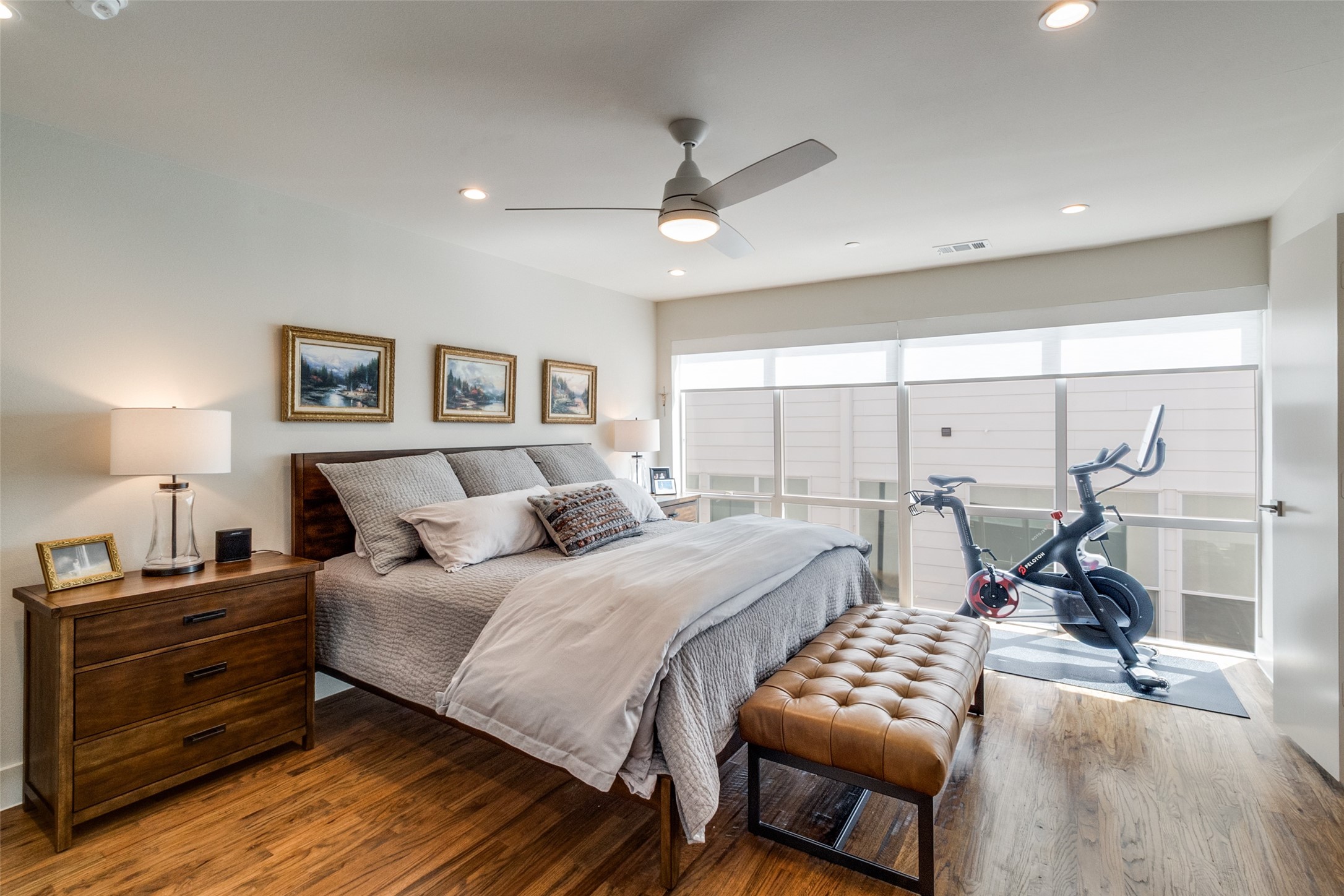 5907 Lindell Avenue Dallas TX 75206