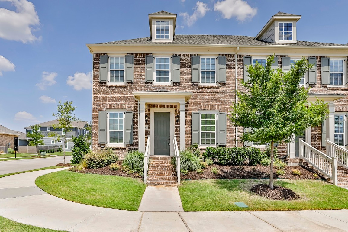 8816 Bridge Street North Richland Hills TX 76180