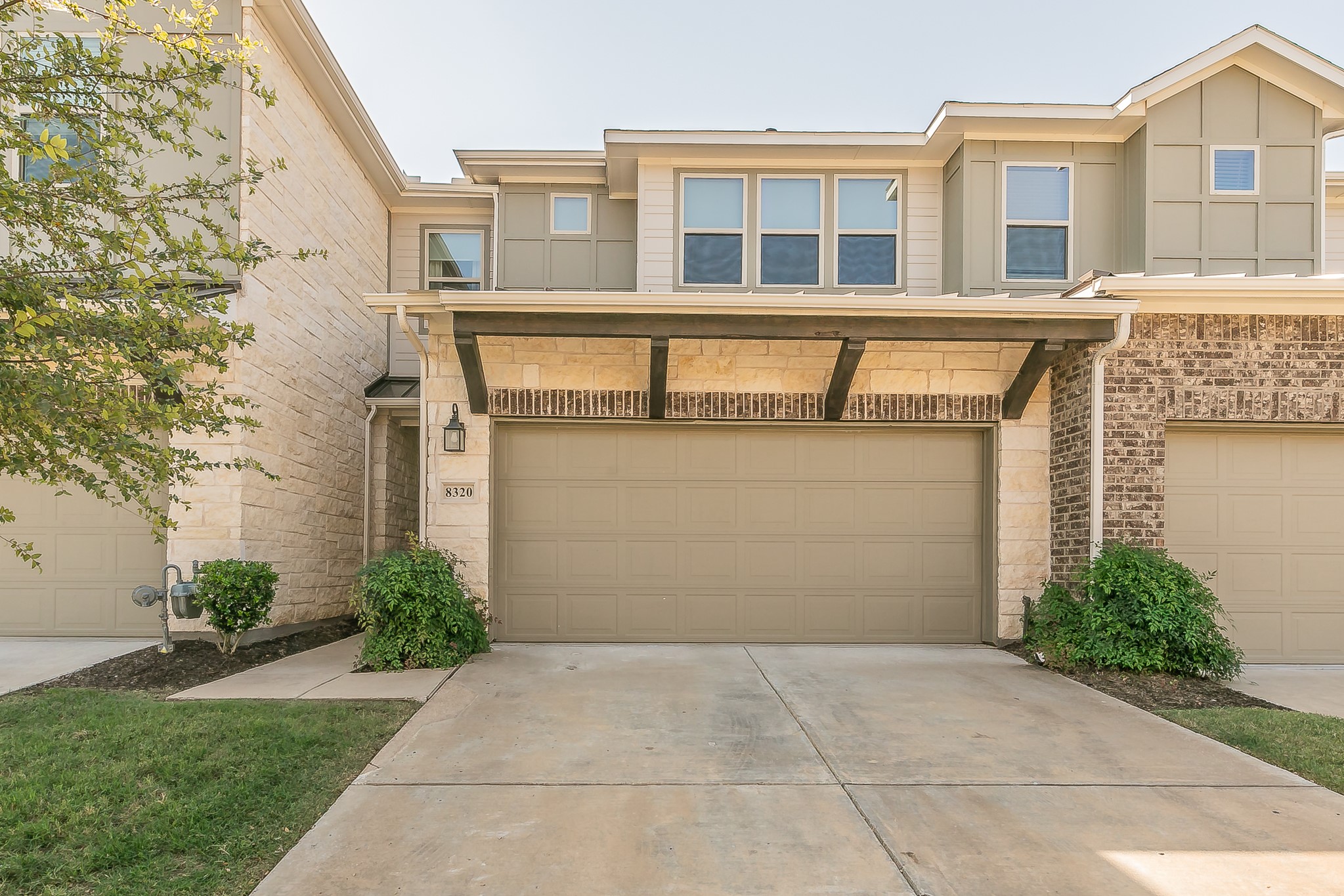 8320 Tuscarora Lane Dallas TX 75252
