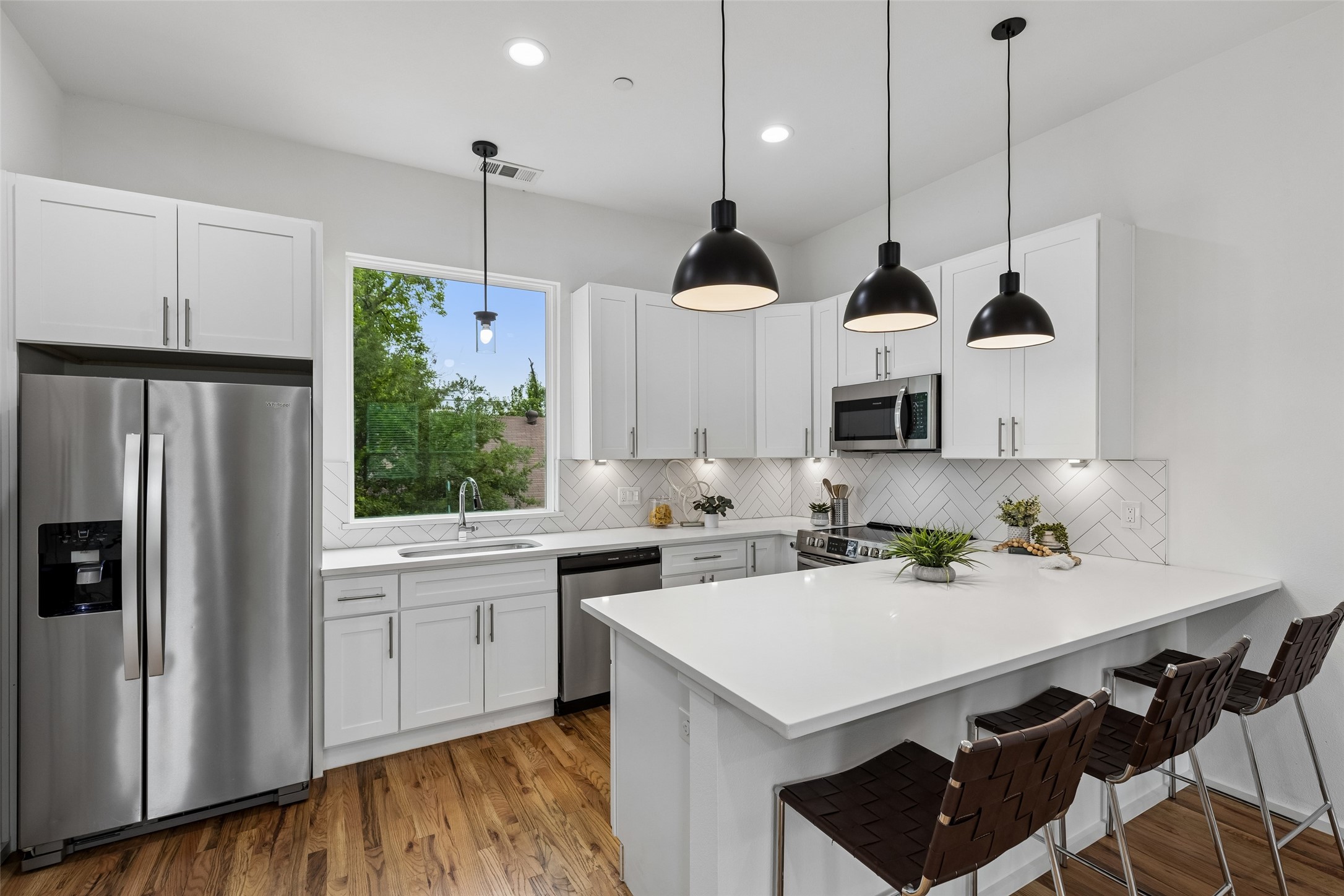 5647 Live Oak Street Dallas TX 75206