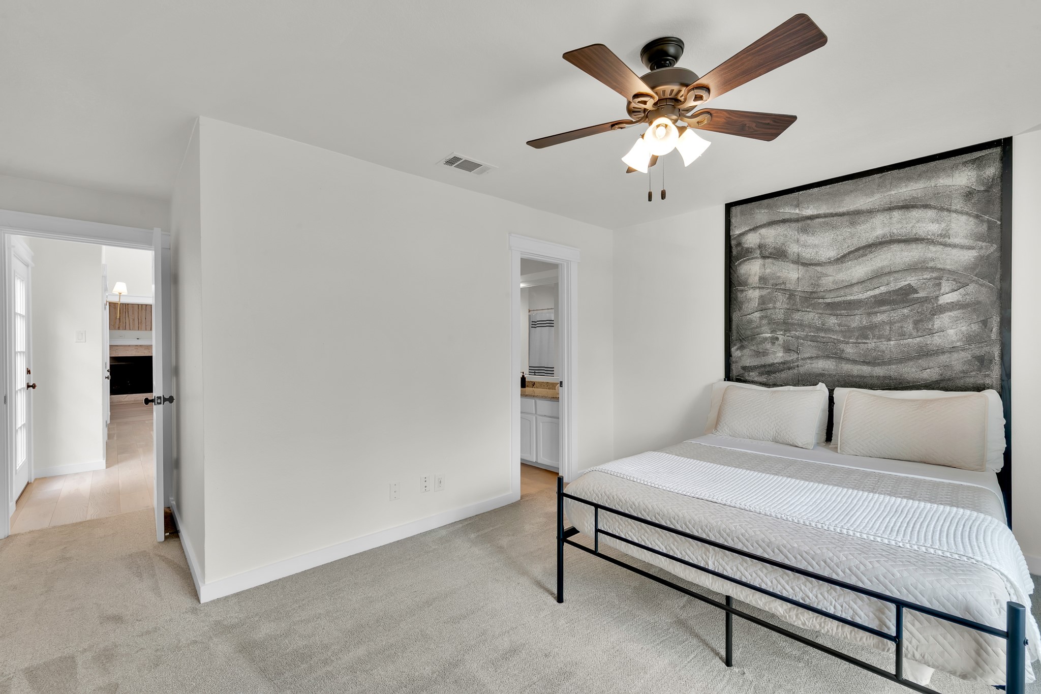 9231 Chimney Corner Lane Dallas TX 75243