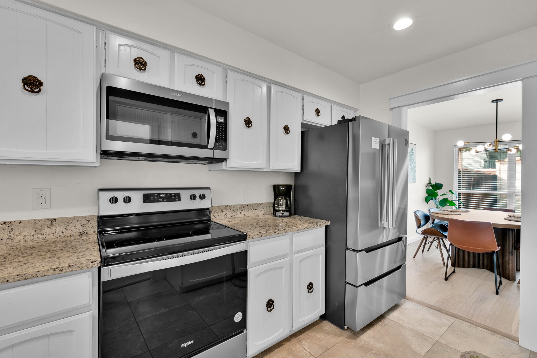 9231 Chimney Corner Lane Dallas TX 75243