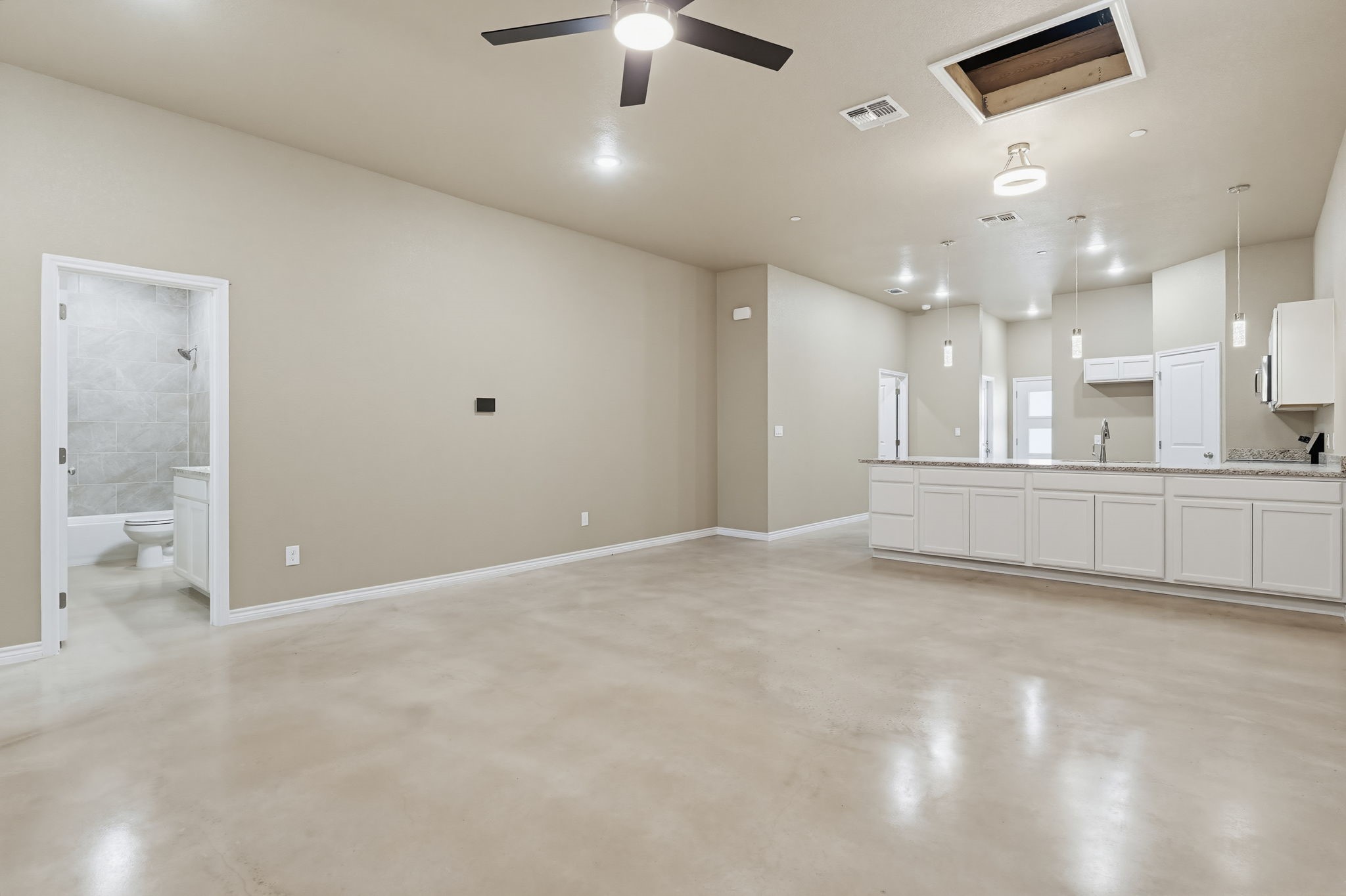 408 W Avenue C Copperas Cove TX 76522
