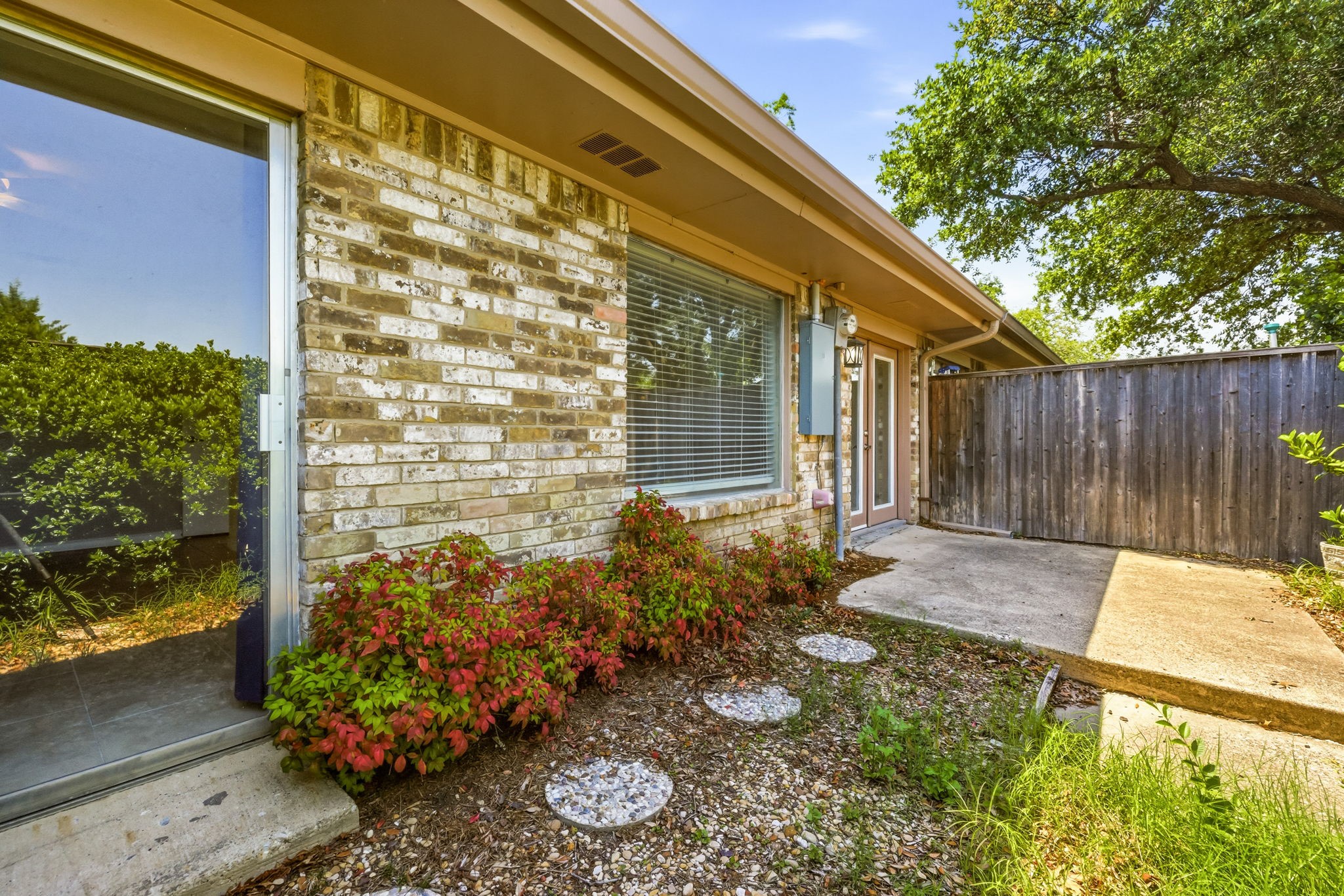 10644 Boedeker Street Dallas TX 75230