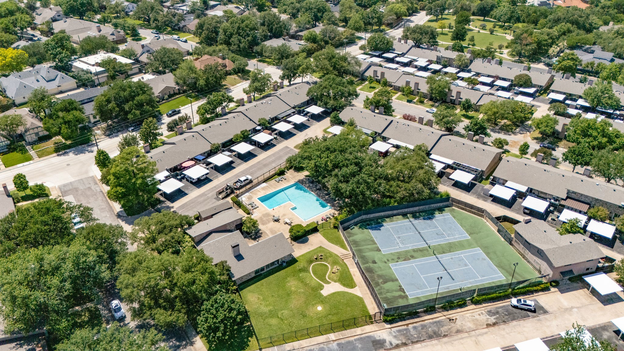 10644 Boedeker Street Dallas TX 75230