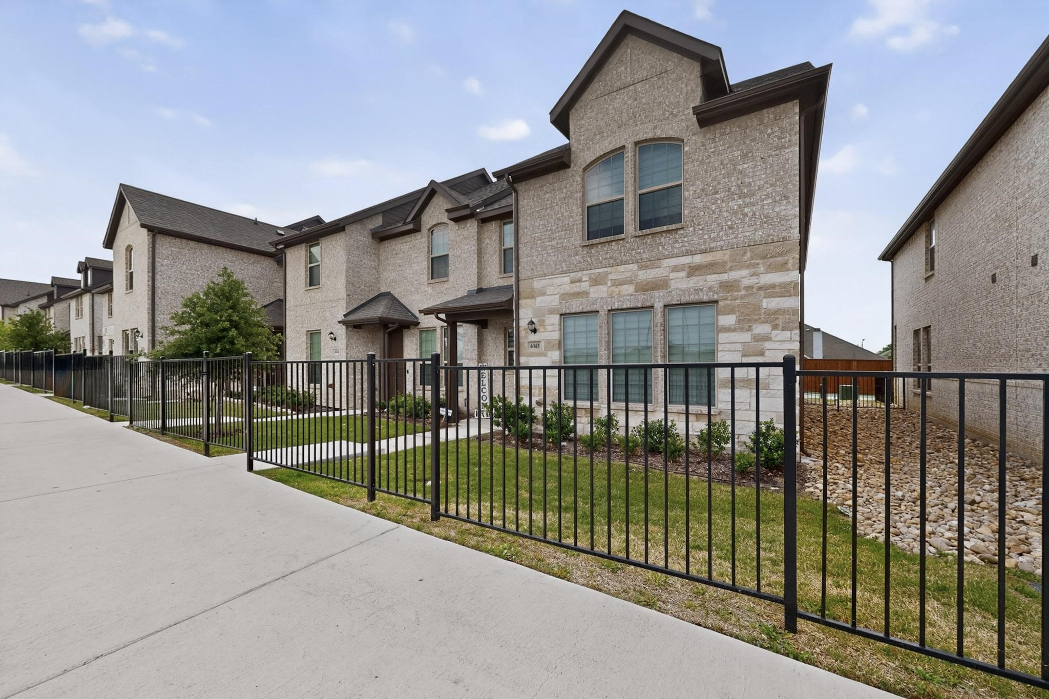 6040 Bursey Road Watauga TX 76148
