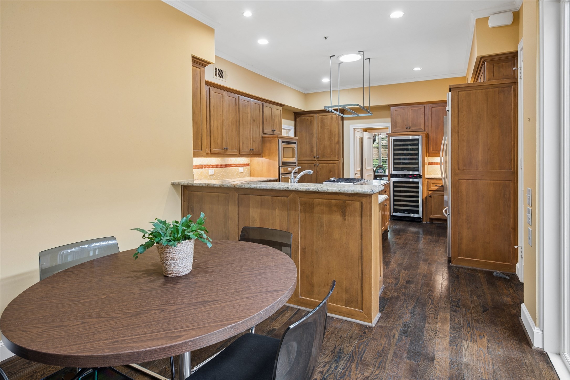 4922 Briarwood Place Dallas TX 75209