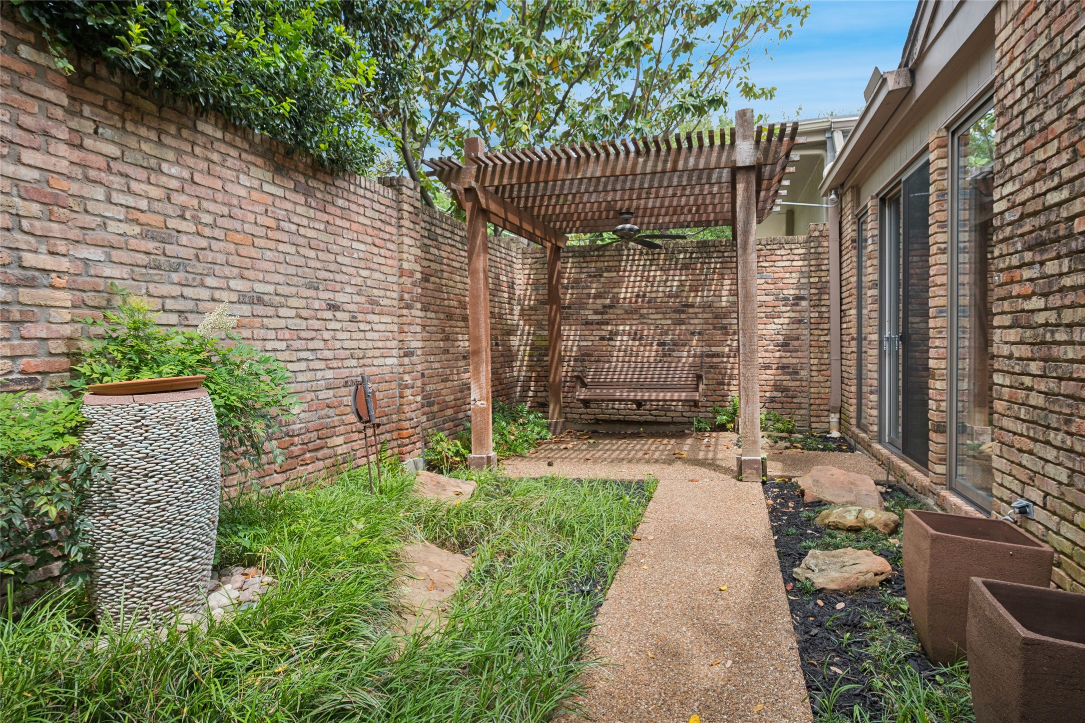 4922 Briarwood Place Dallas TX 75209