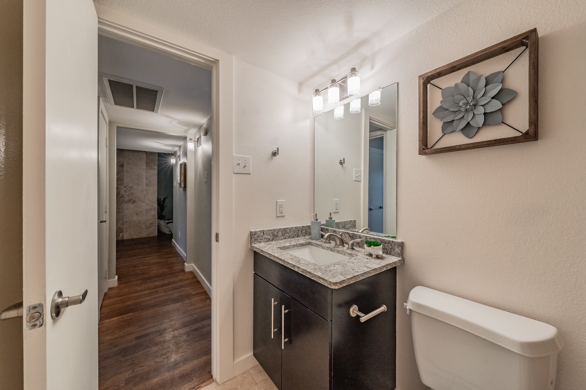 5816 Birchbrook Drive Dallas TX 75206