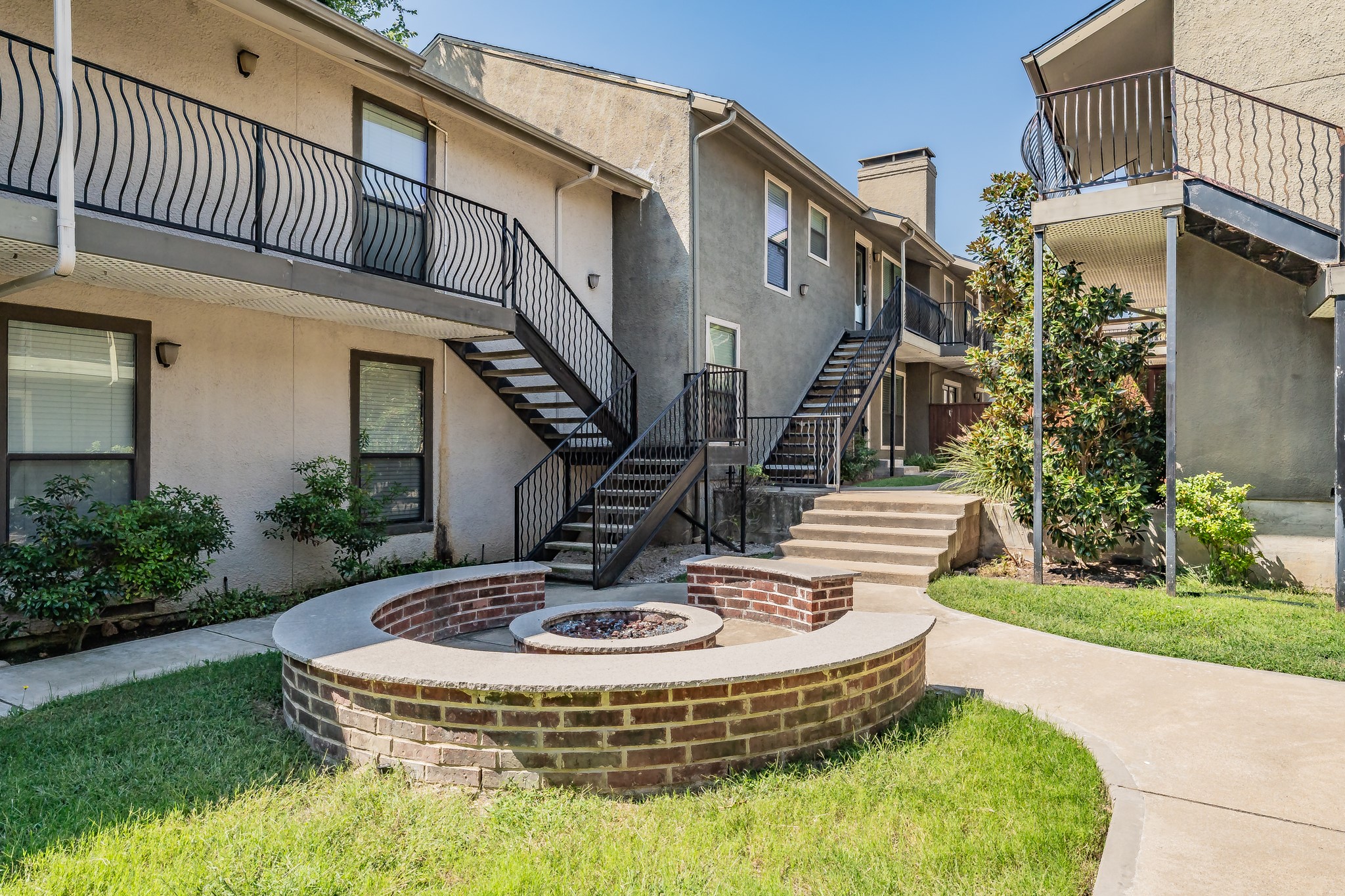 5816 Birchbrook Drive Dallas TX 75206