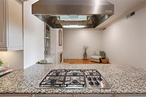 2828 Hood Street Dallas TX 75219