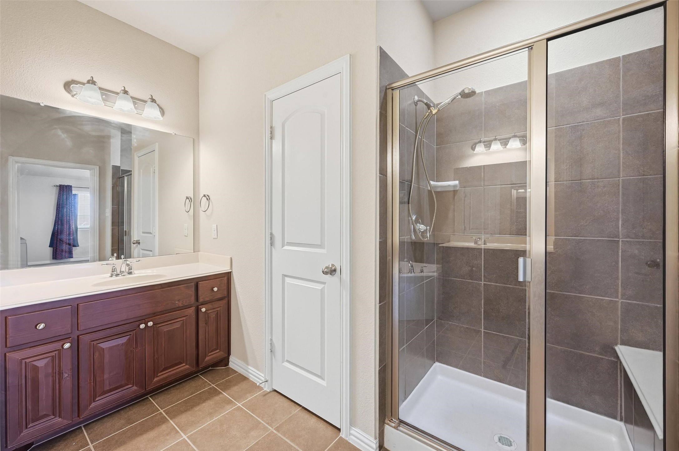 4222 Nia Drive Irving TX 75038